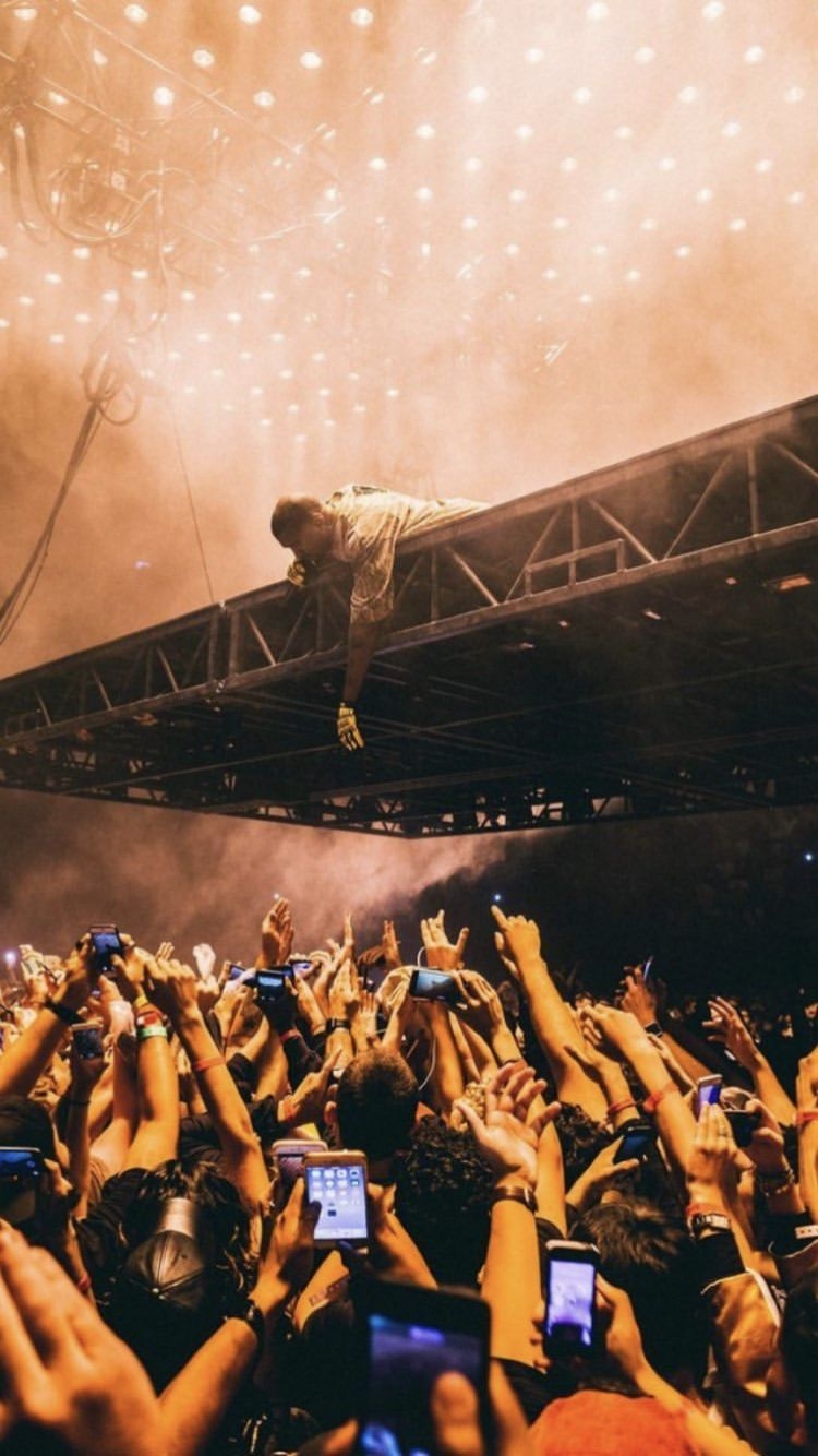 750x1340 Kanye Concert. Kanye west wallpaper, Saint pablo tour, Saint pablo, Phone
