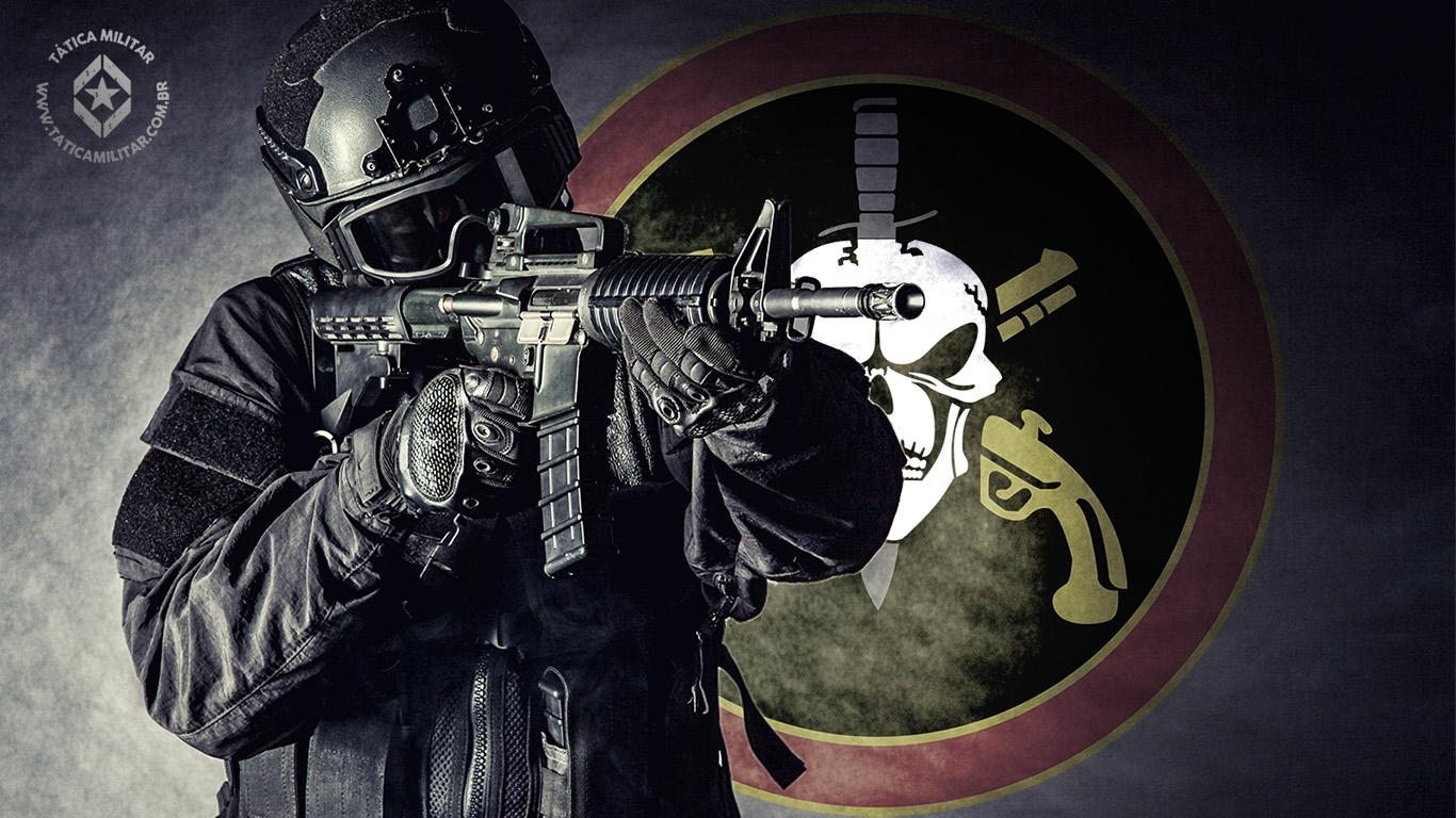 1370x770 Wallpaper e artigos para o universo militar, Desktop