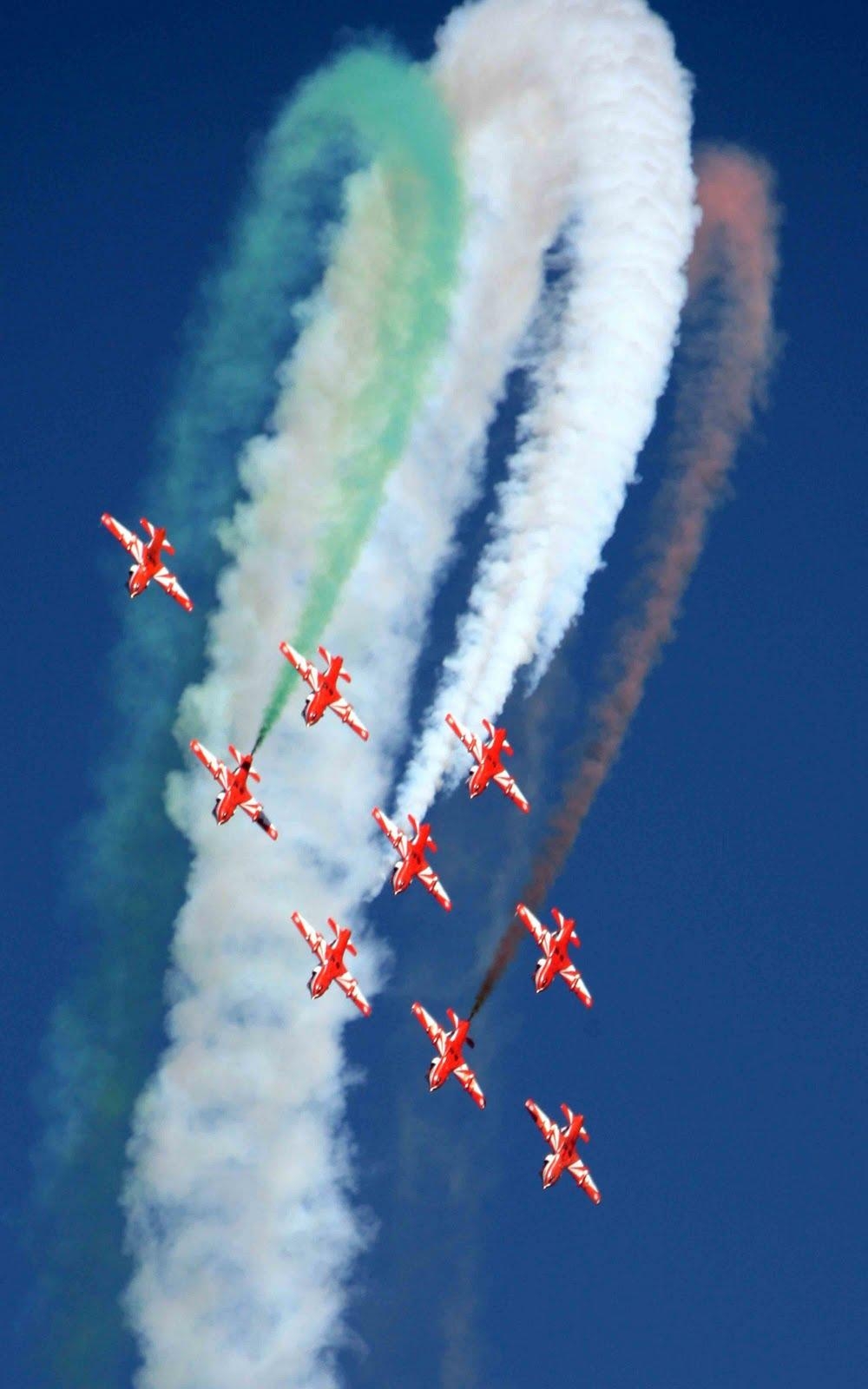 1000x1600 Broadsword: 21 more Hawks for IAF's Surya Kiran aerobatics display team, Phone