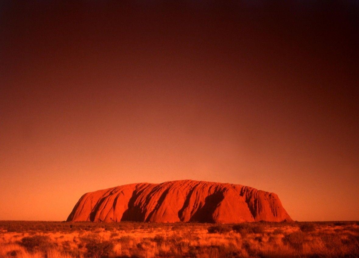 1180x850 Uluru Tag wallpaper: Ayres Rock Australia Desert Mountain Formation, Desktop