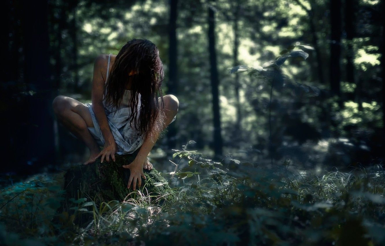 1340x850 Wallpaper forest, girl, stump, horror, halloween, forest, dark, creepy image for desktop, section праздники, Desktop