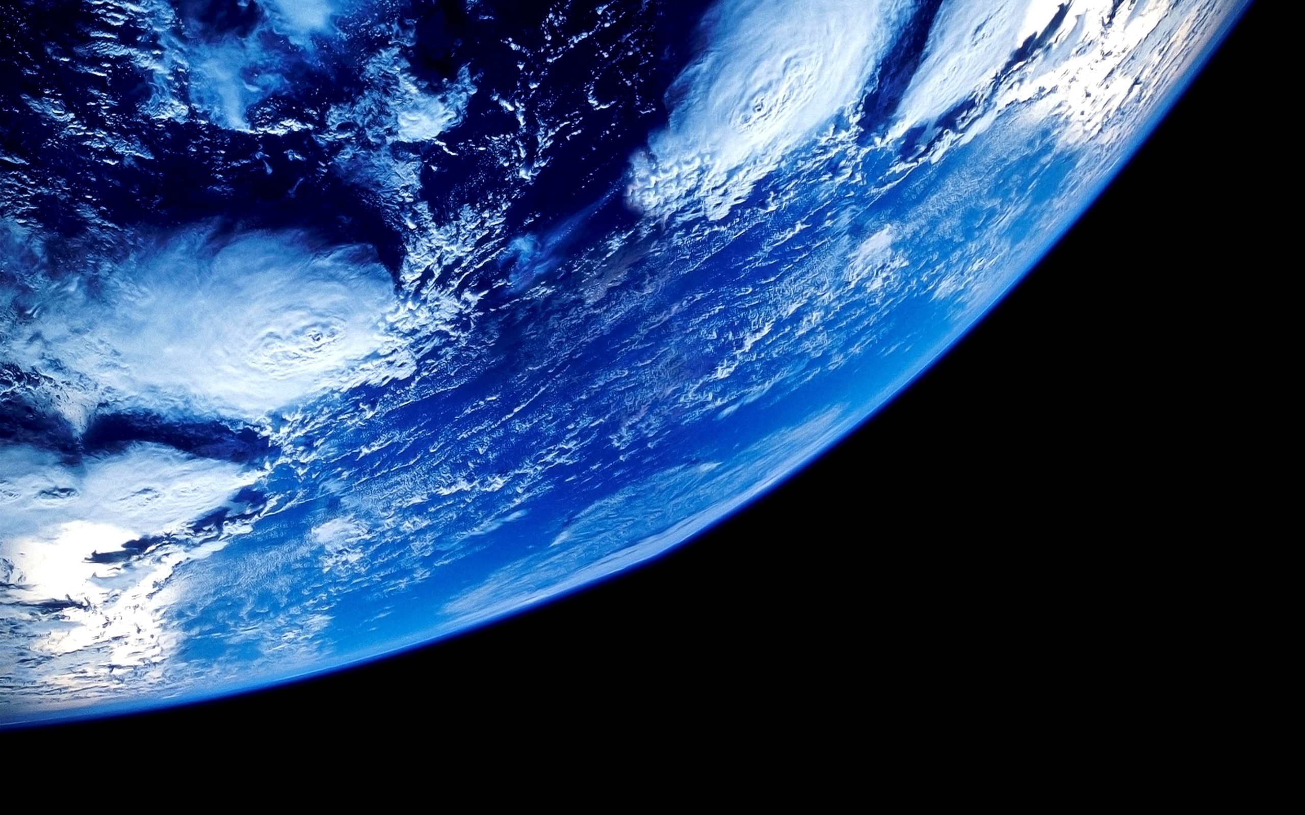 2560x1600 Blue Earth, Desktop