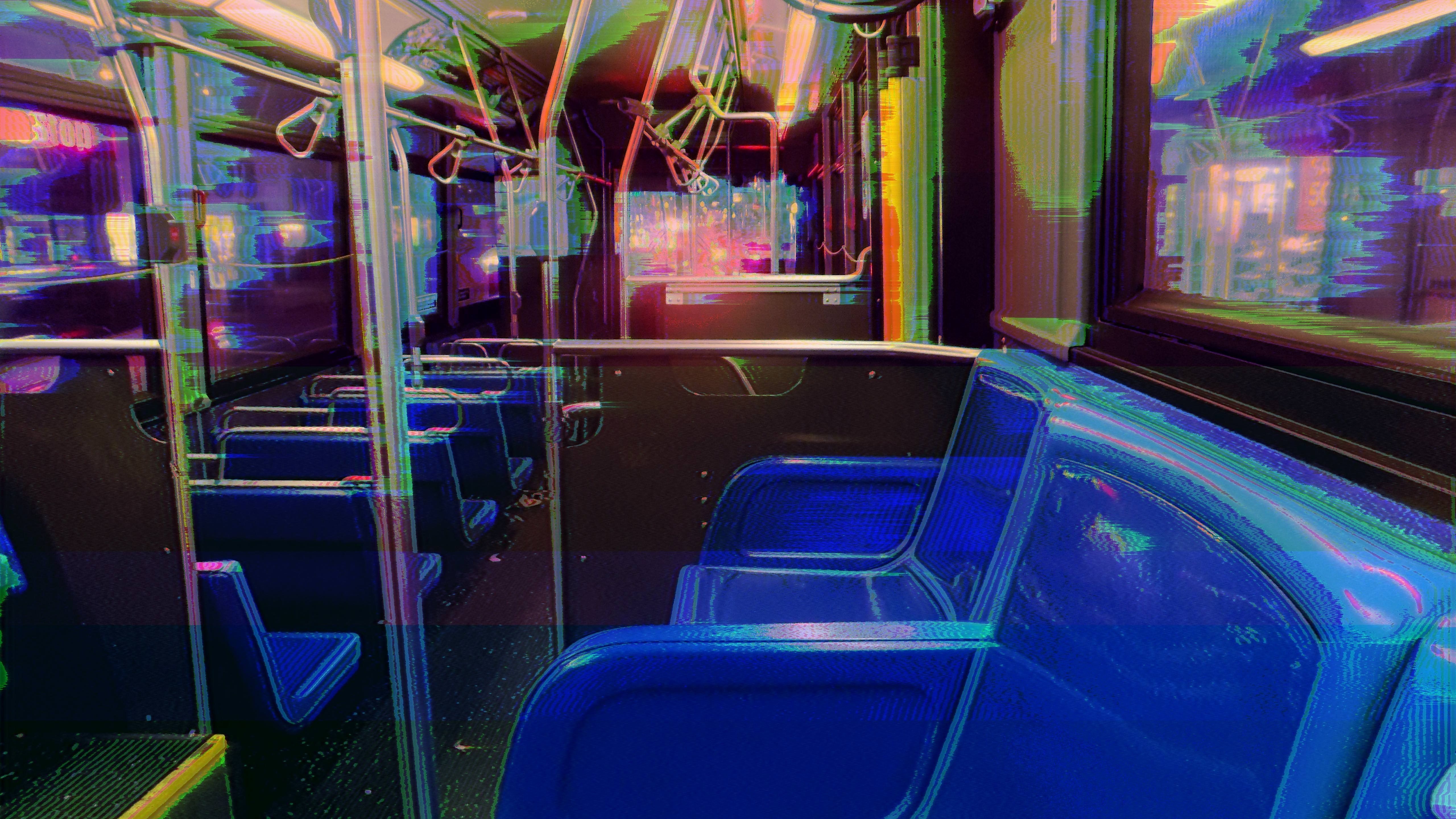 5120x2880 NYC Bus Glitch 4K wallpaper, Desktop