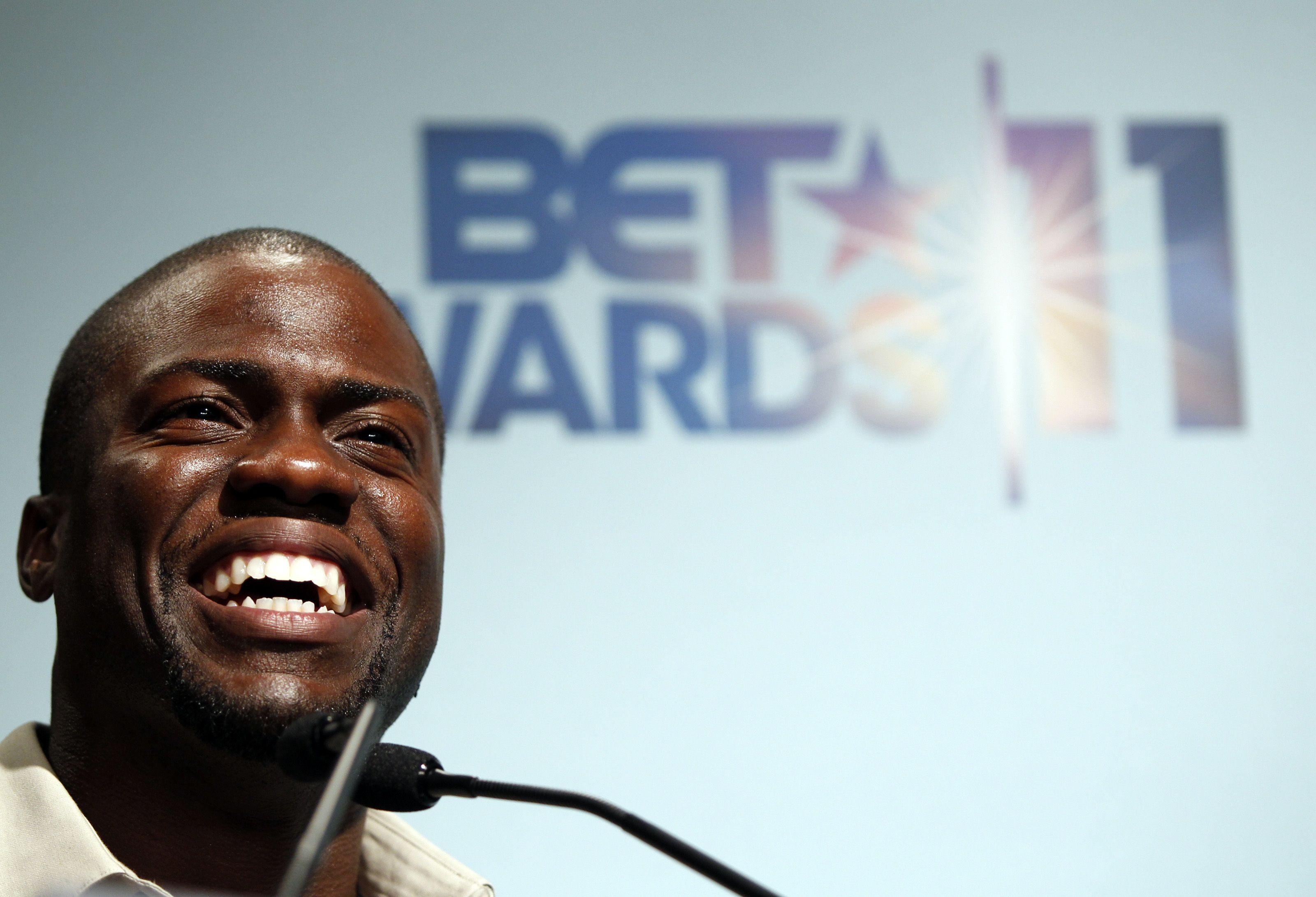 3200x2190 High Quality Kevin Hart Wallpaper. Full HD Picture, Desktop