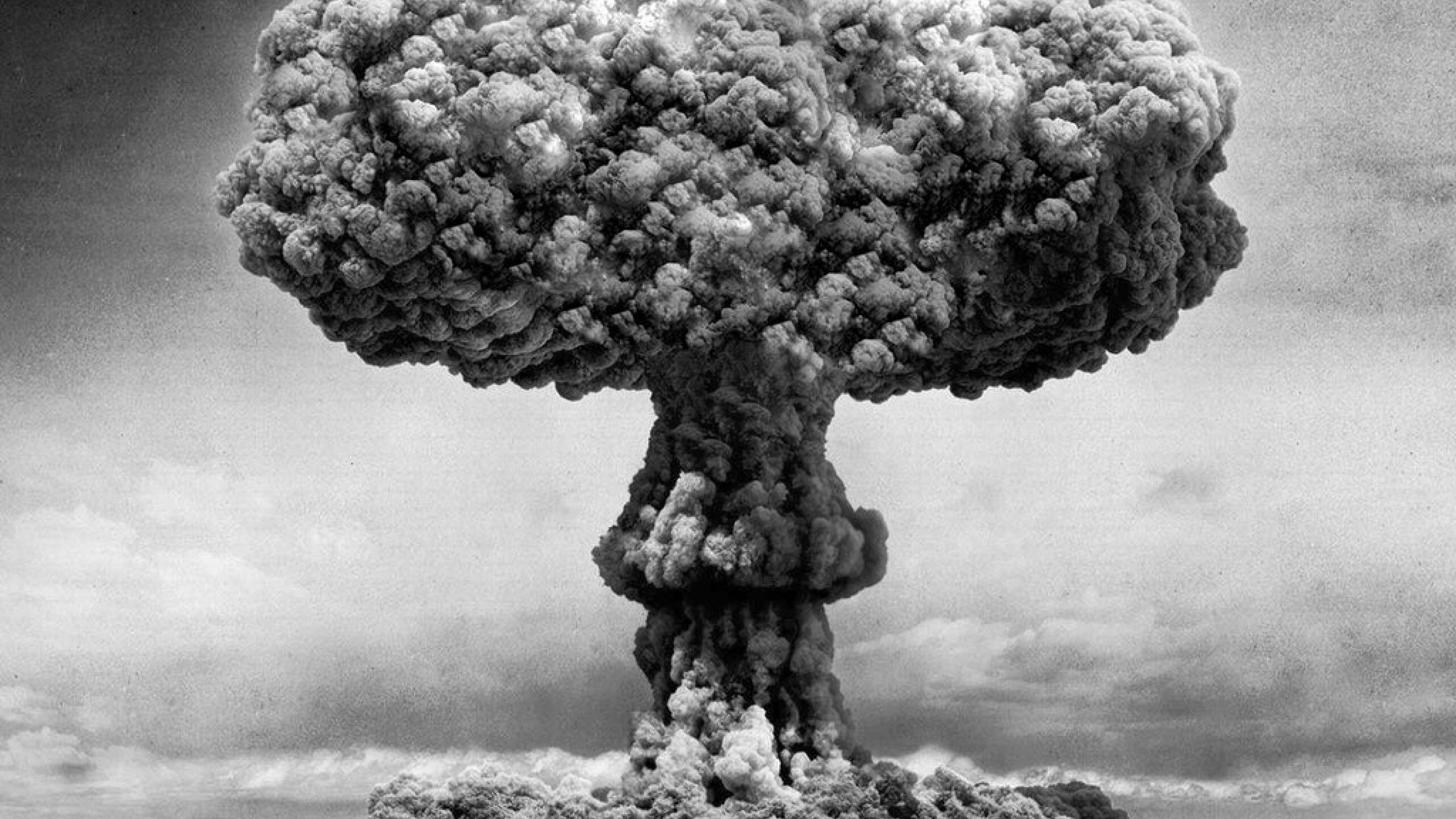 3840x2160 Atomic Bomb Black and white HD Wallpaper 4K Ultra HD, Desktop