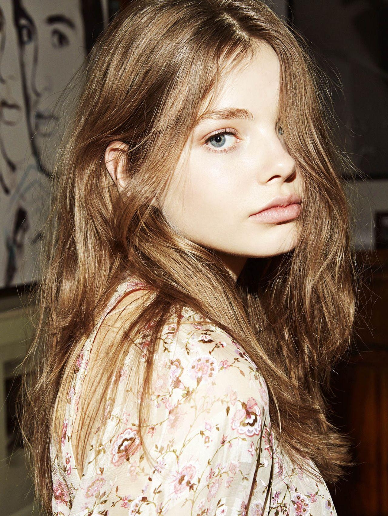 1280x1710 alfadolls: “ Kristine Froseth ”. Models. Beauty, Pretty hairstyles, Phone