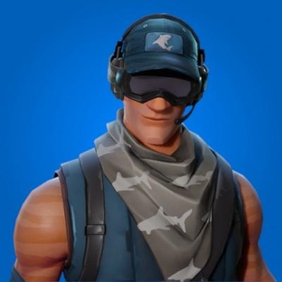 400x400 First Strike Specialist Fortnite wallpaper, Phone