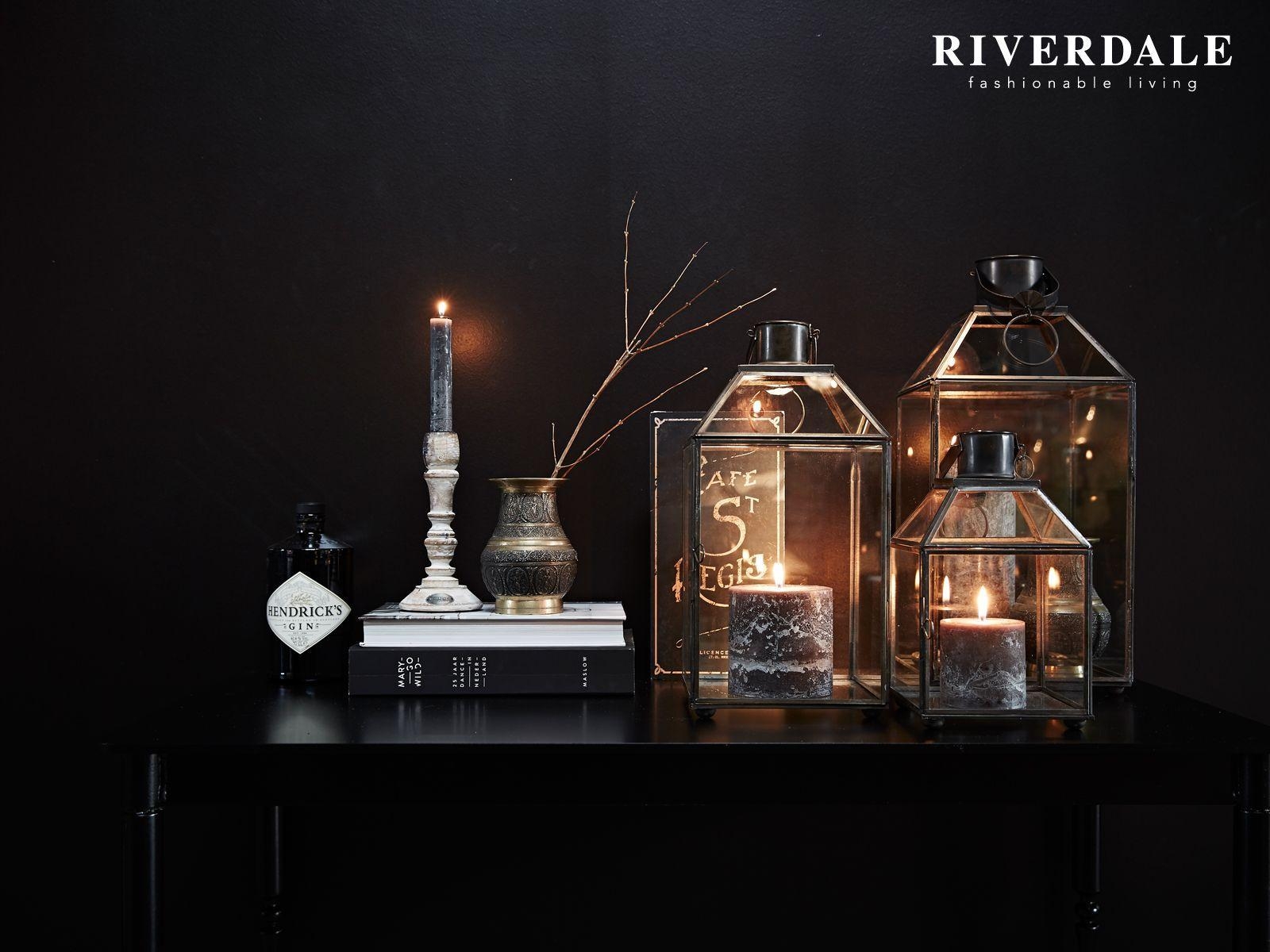 1600x1200 Riverdale wallpaper Grand Cafe. Grand Café-winter 2014, Desktop