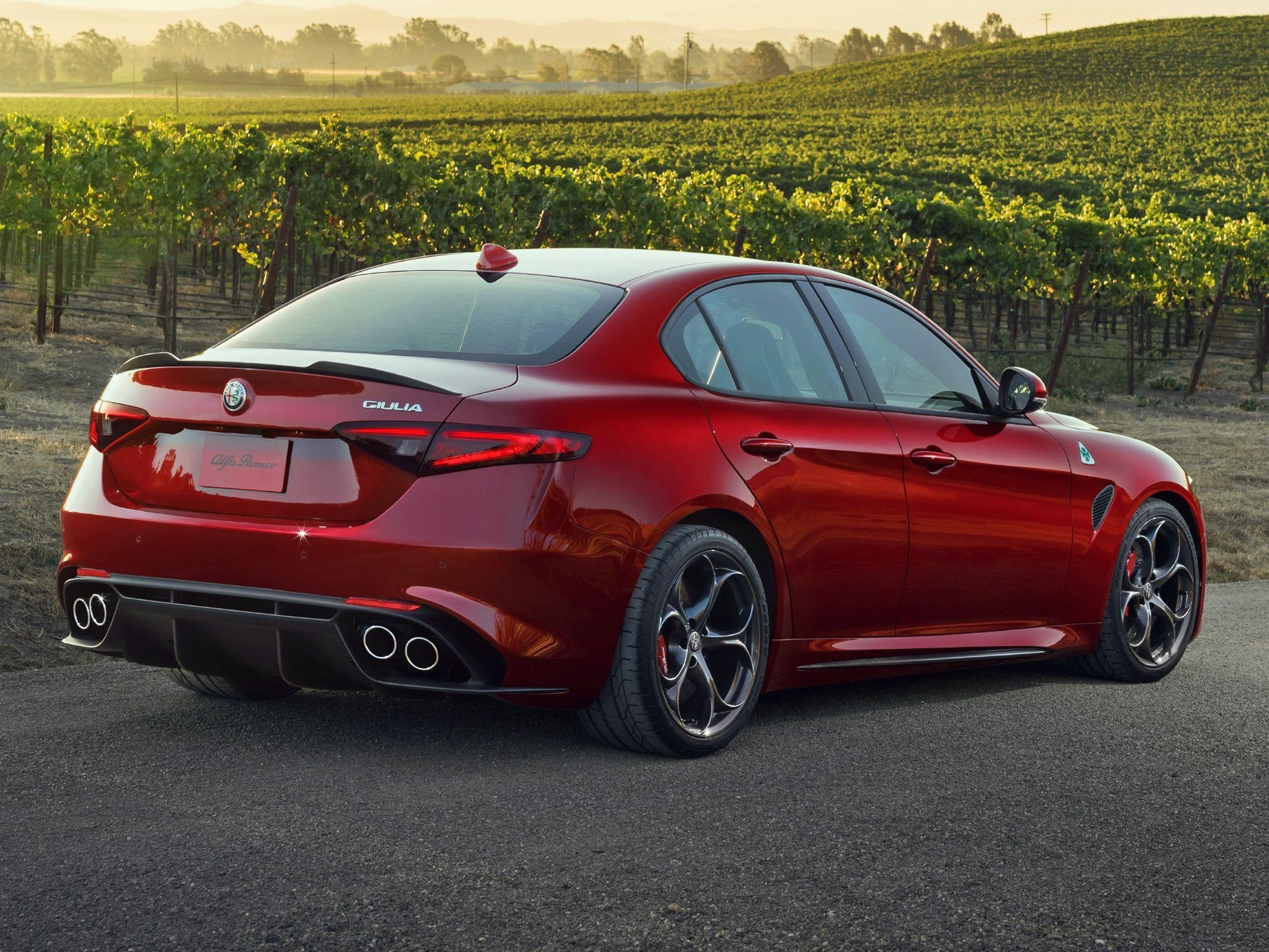 2050x1540 Alfa Romeo Giulia Quadrifoglio: Preview. Bikes, Desktop