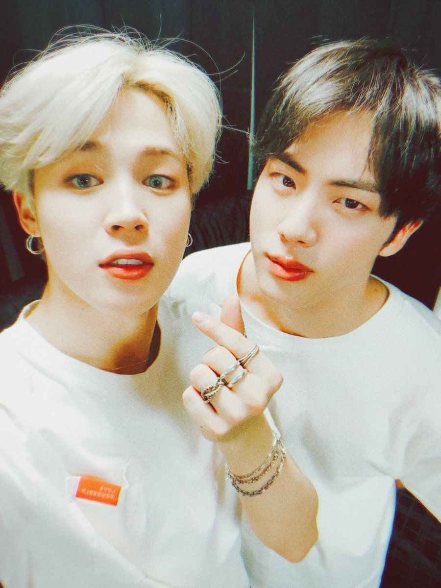 900x1200 BTS WALLPAPERS\\JIMIN\\JIN. Bangtan sonyeondan, Bts wallpaper, Phone