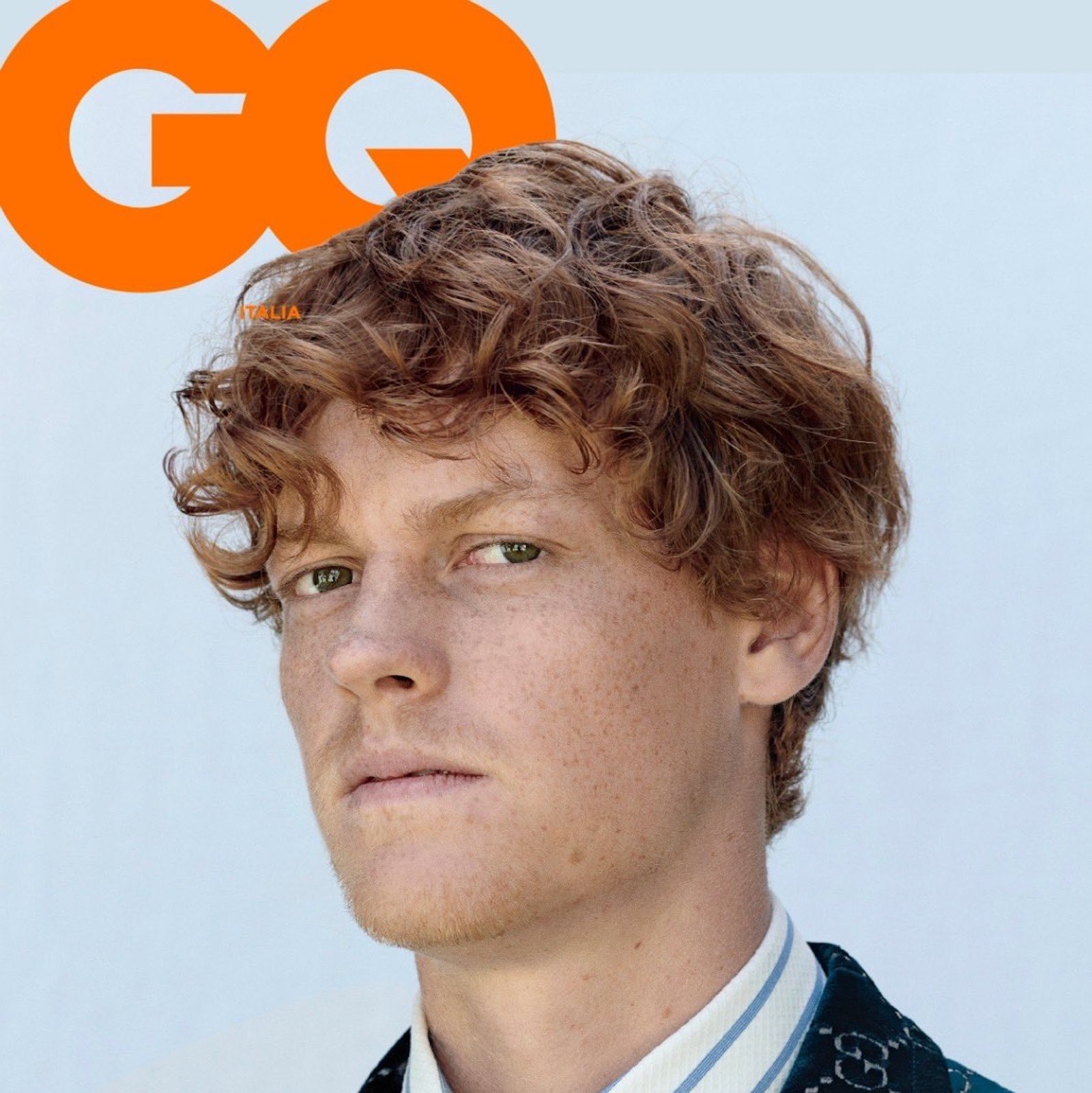 1600x1610 Jannik Sinner Shares Behind The Scenes Footage Of GQ Italia Photohoot, Phone