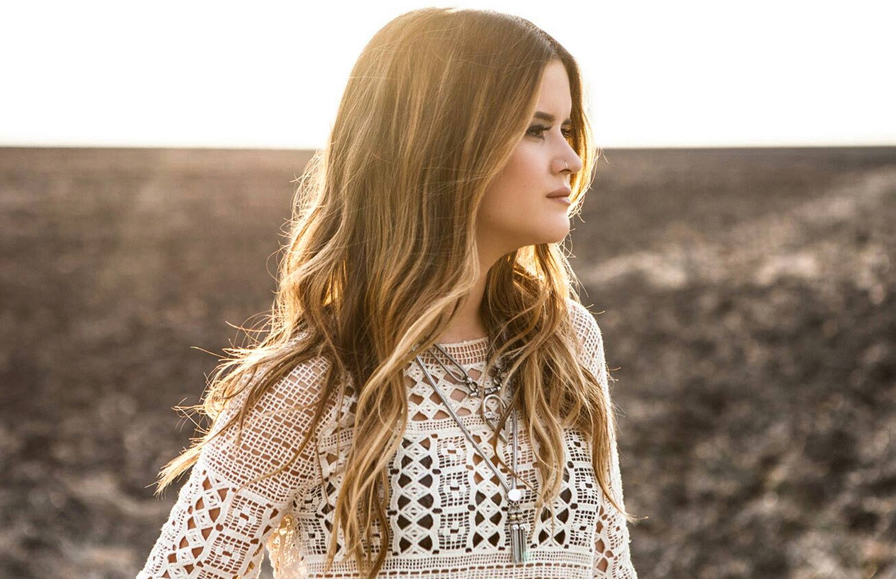 1800x1170 Maren Morris Lands at No.1 with 'Hero'. Sounds Like Nashville, Desktop