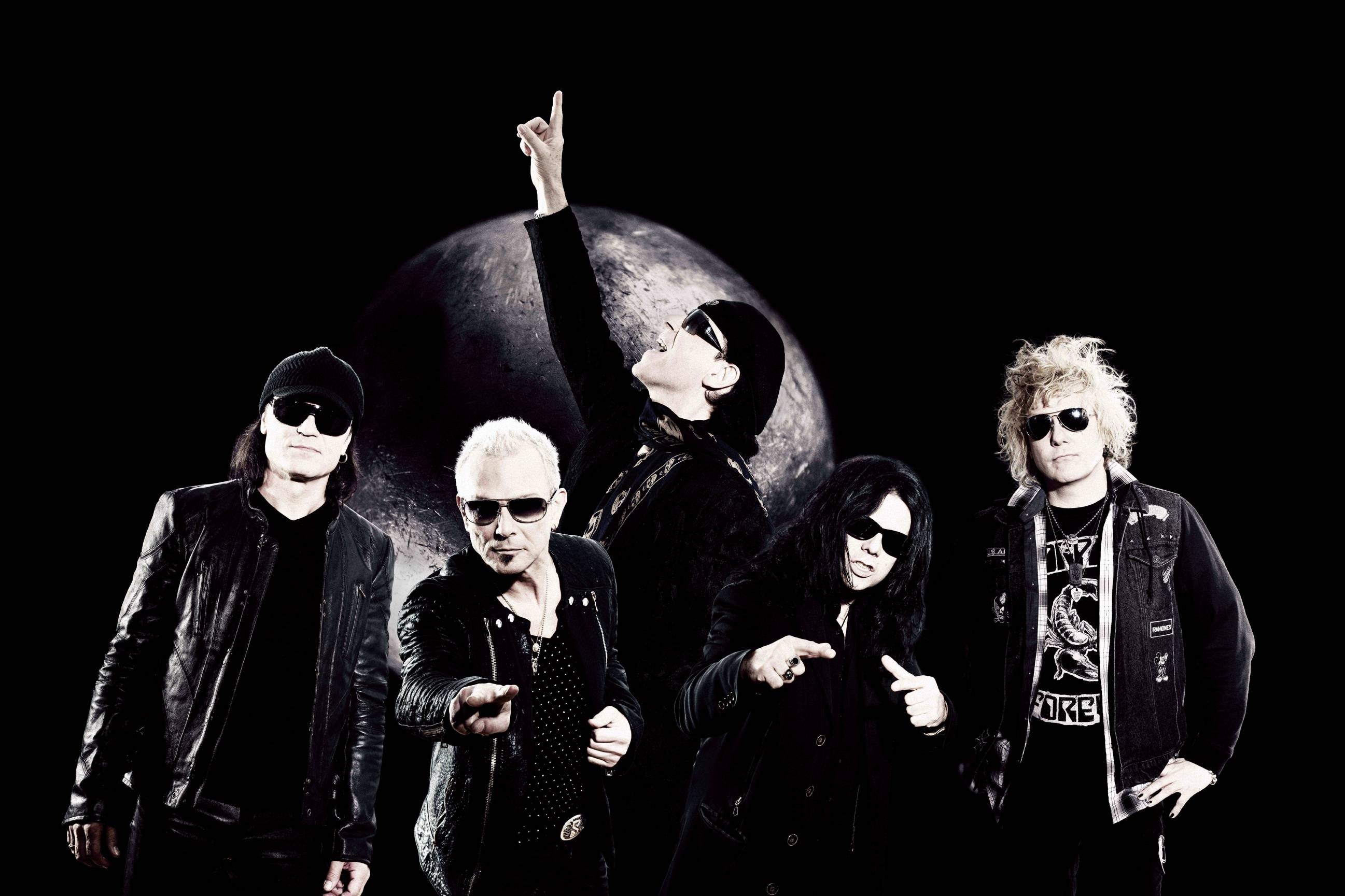 2600x1730 Scorpions Band, Desktop