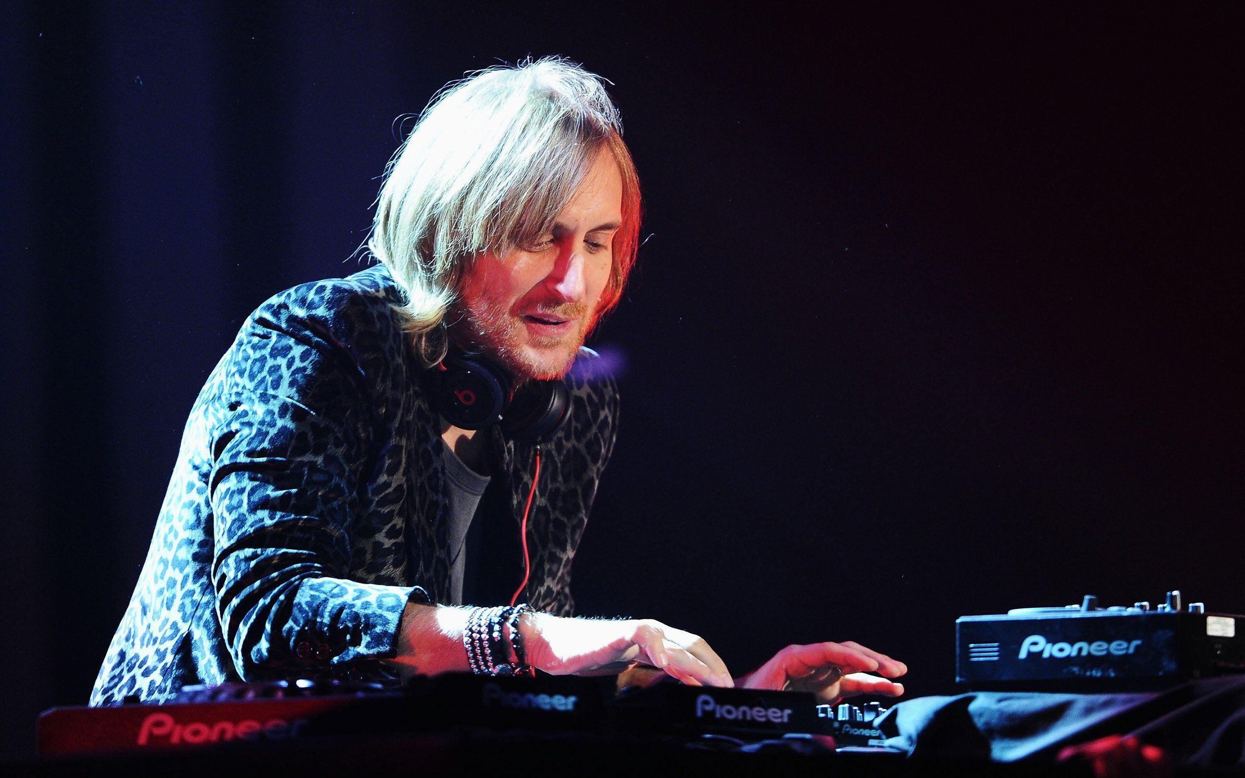 2560x1600 DAVID GUETTA house edm electro electronic disc jockey electropop, Desktop