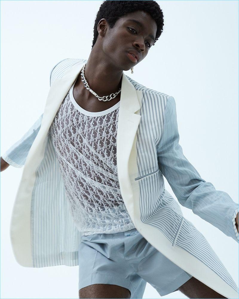 800x1000 Sharp Relief: Alton Mason Dons Spring '19 Looks for WWD. Idead, Phone