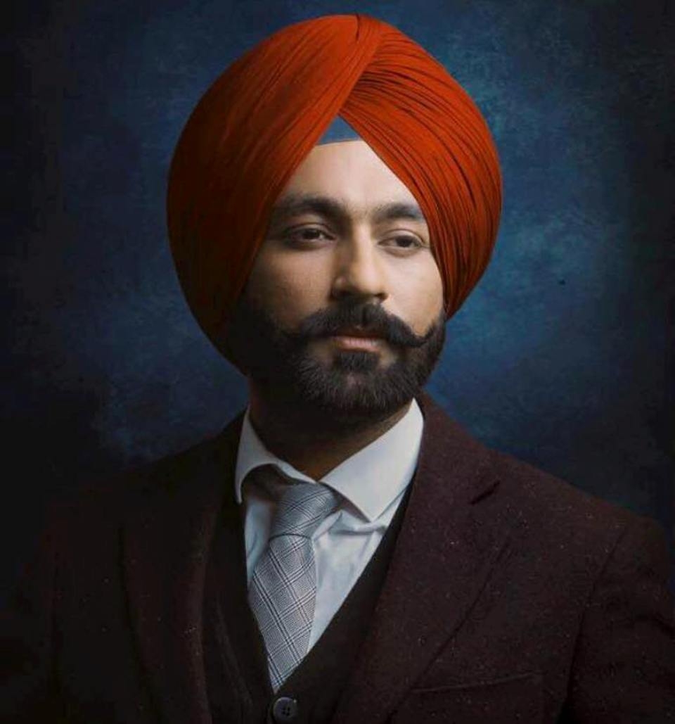 960x1030 Punjabi Actor Tarsem Jassar, Phone