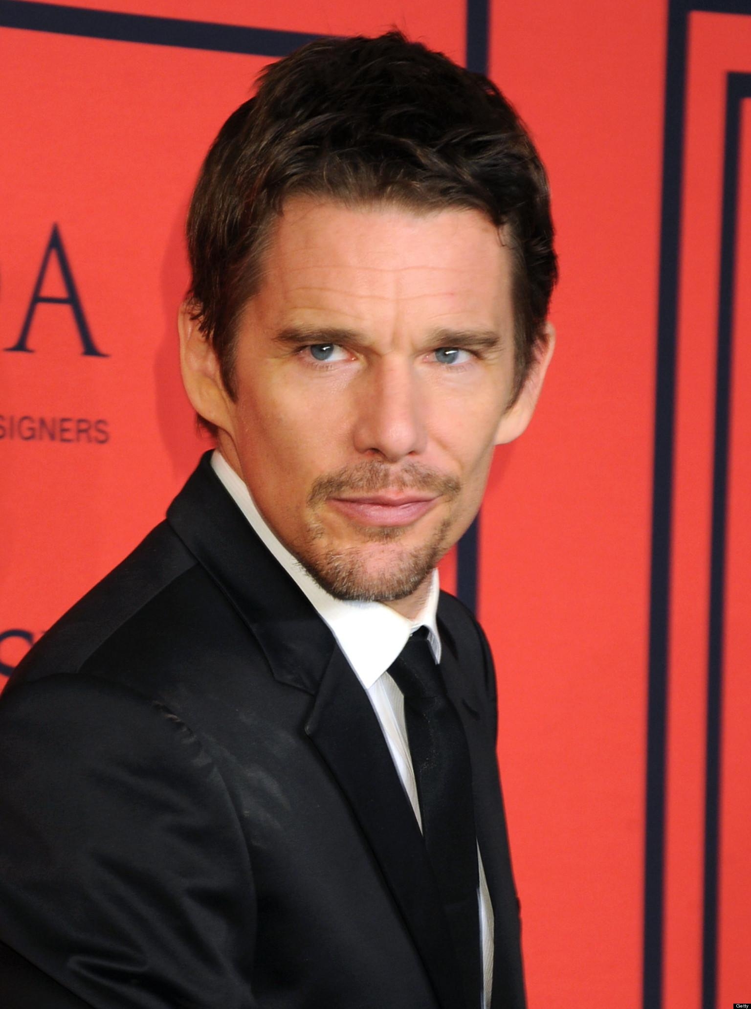 1540x2070 Ethan Hawke Photo Gallery Photo, Picture, Wallpaper, Pics, Phone