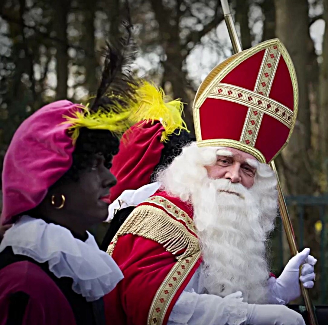 1090x1080 Zwarte Piet Sinterklaas, Desktop