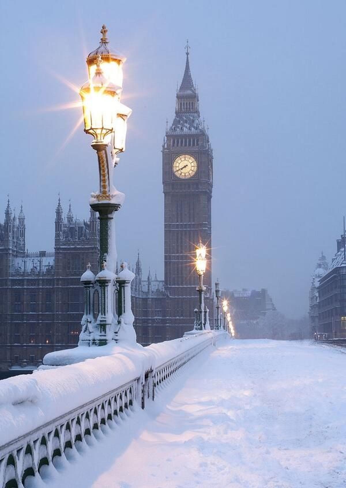 1200x1690 Winter London Bigben Bridge Snow Day In London, Phone