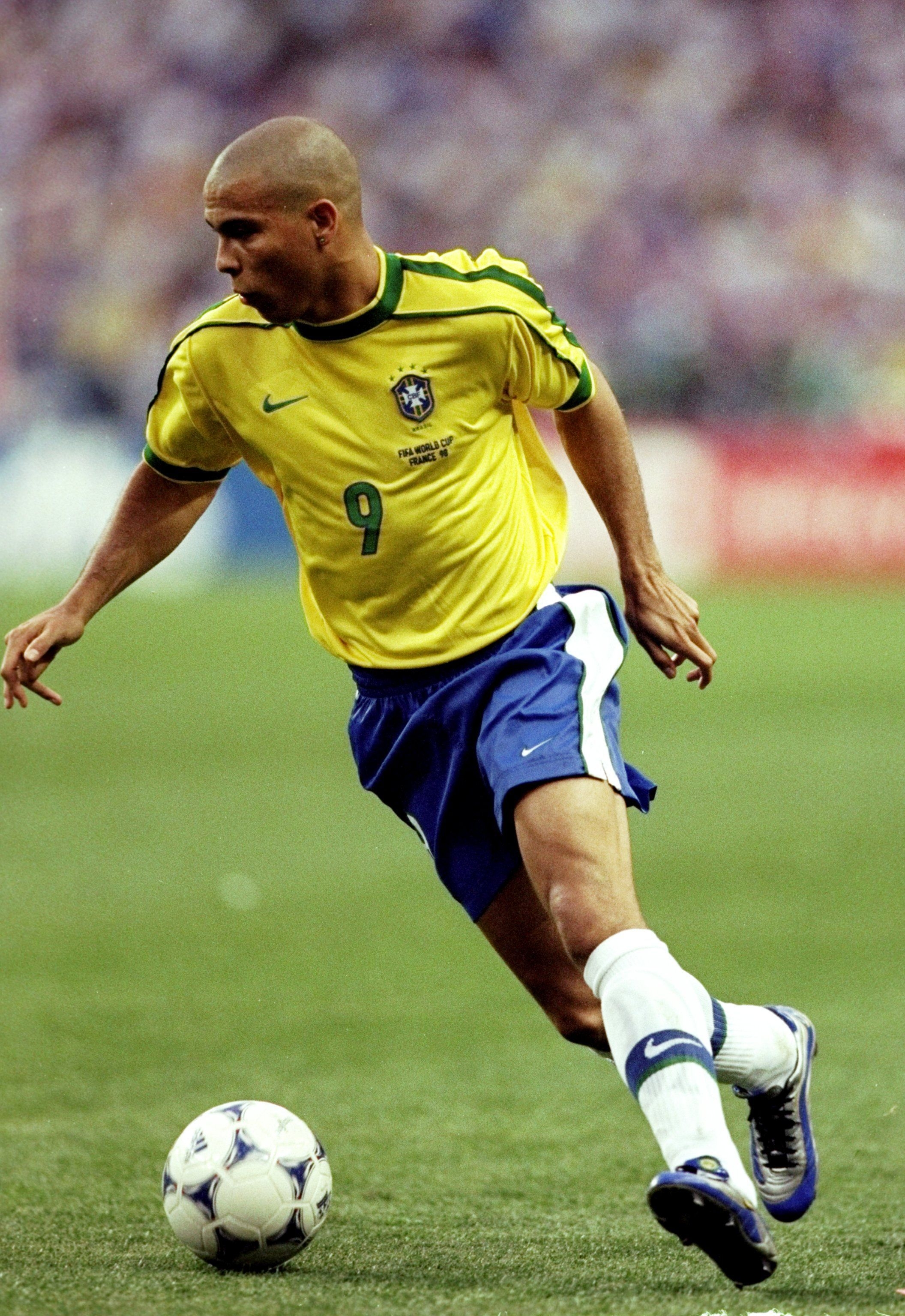 2120x3080 Ronaldo R9 Fenomeno ideas in 2024, Phone