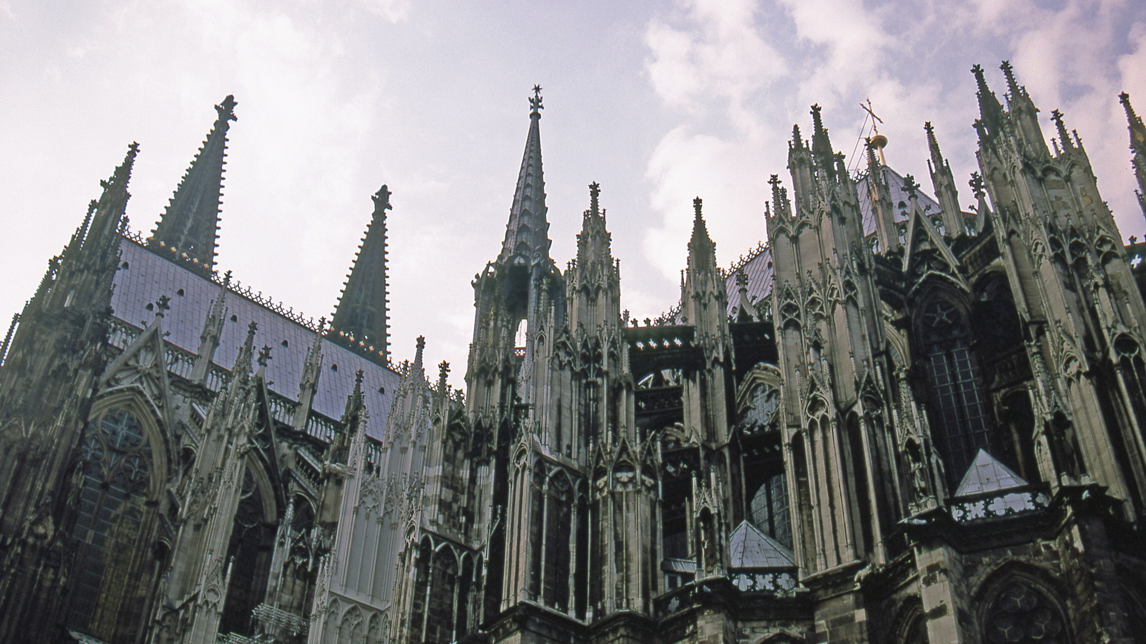 3840x2160 Wallpaper / flying buttresses of cologne cathedral 4k wallpaper free download, Desktop