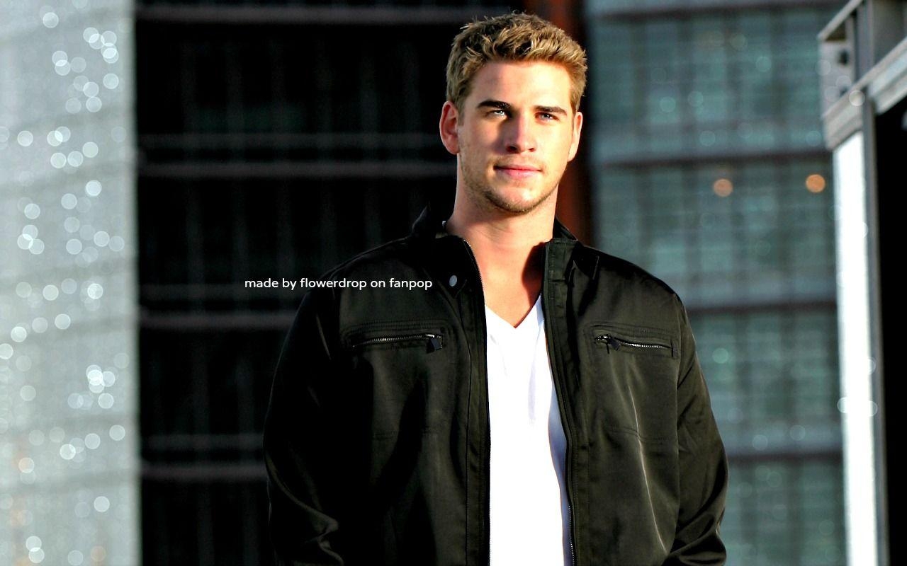 1280x800 Liam Hemsworth Wallpaper, Collection of Liam Hemsworth, Desktop