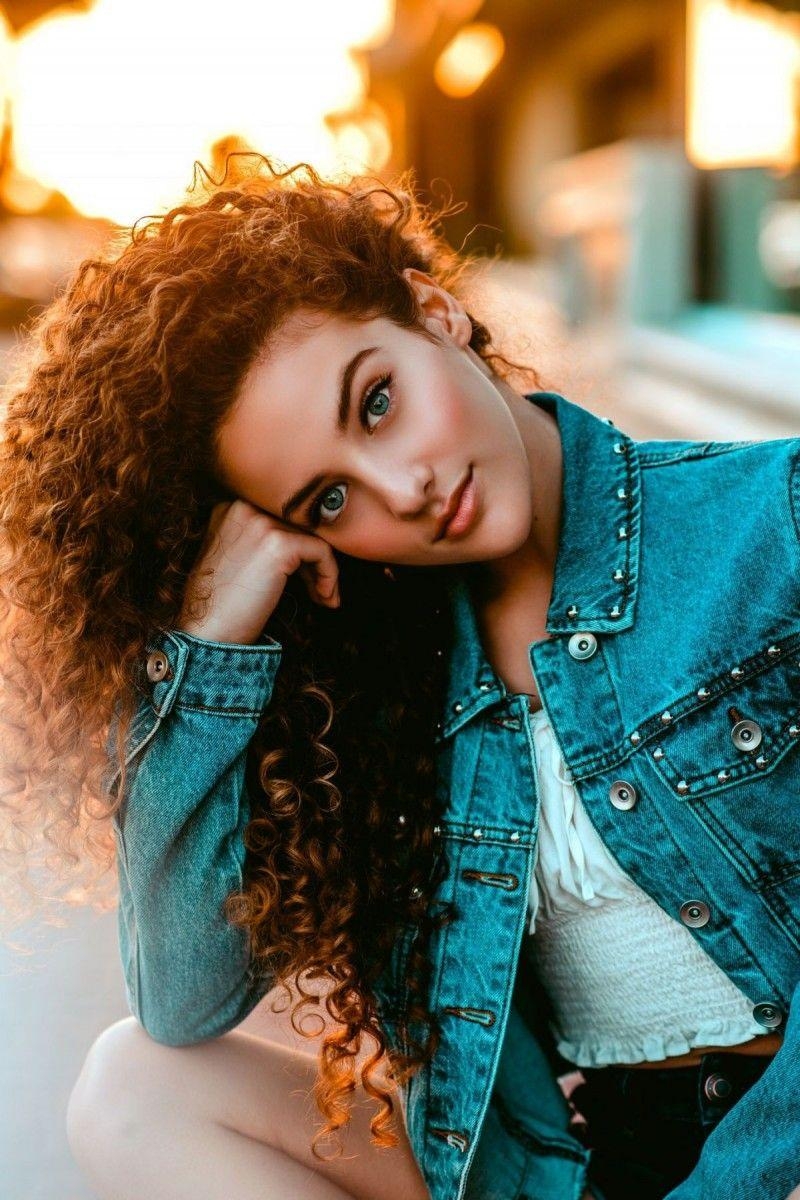 800x1200 Sofie Dossi wallpaper, Phone