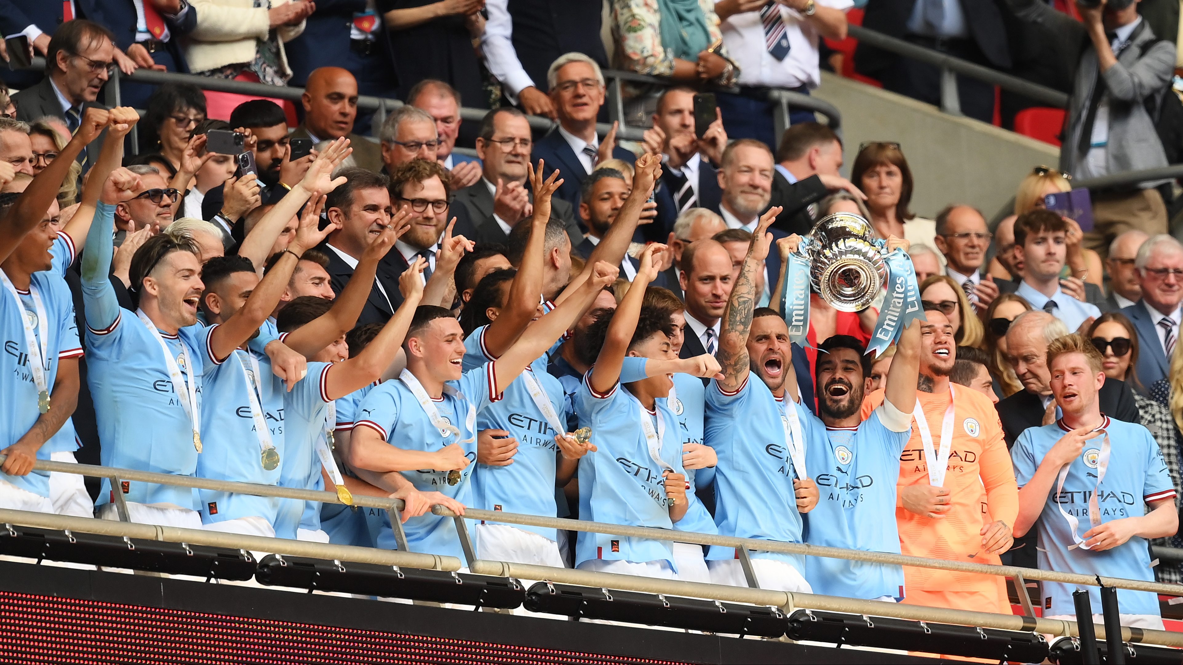 3850x2170 Manchester City beat Man United in FA Cup, one win from treble, Desktop