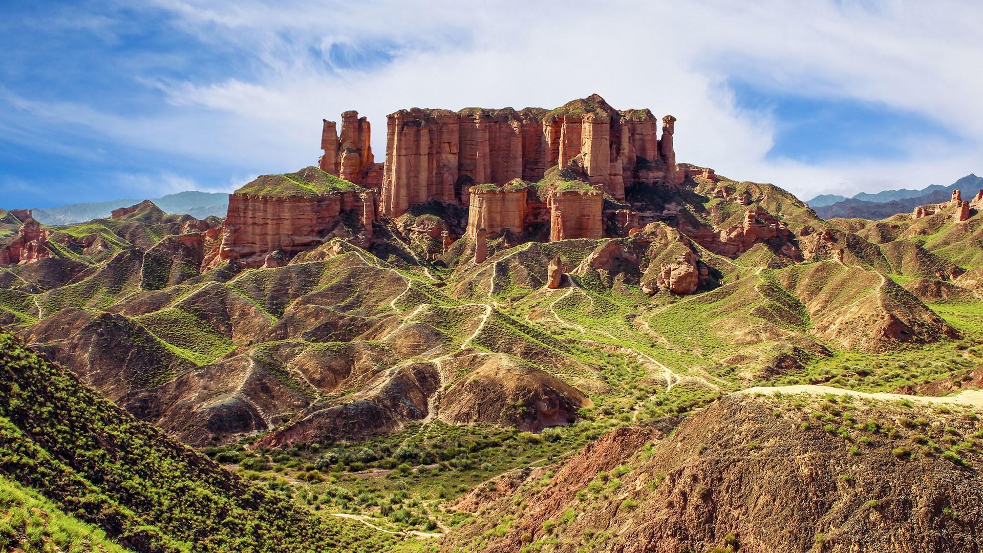 1920x1080 Unusual colored rocks in Zhangye Danxia Landform Geological Park, Desktop