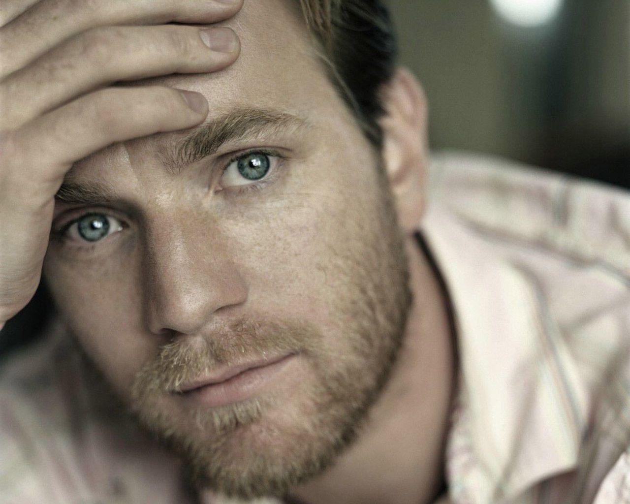 1280x1030 Ewan Mcgregor HD Desktop Wallpaper, Desktop