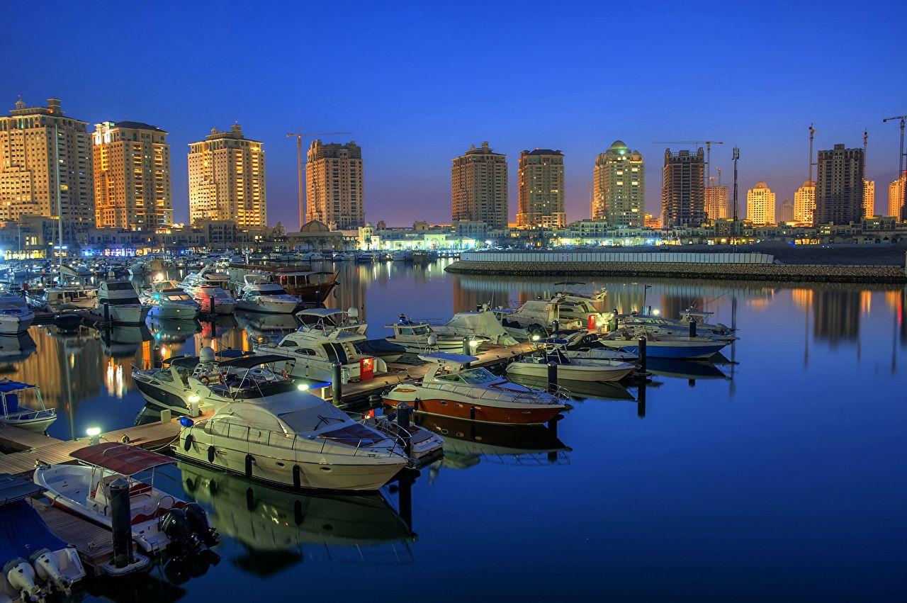 1280x860 Photos Doha Qatar Pier Yacht Motorboat night time Cities Building, Desktop