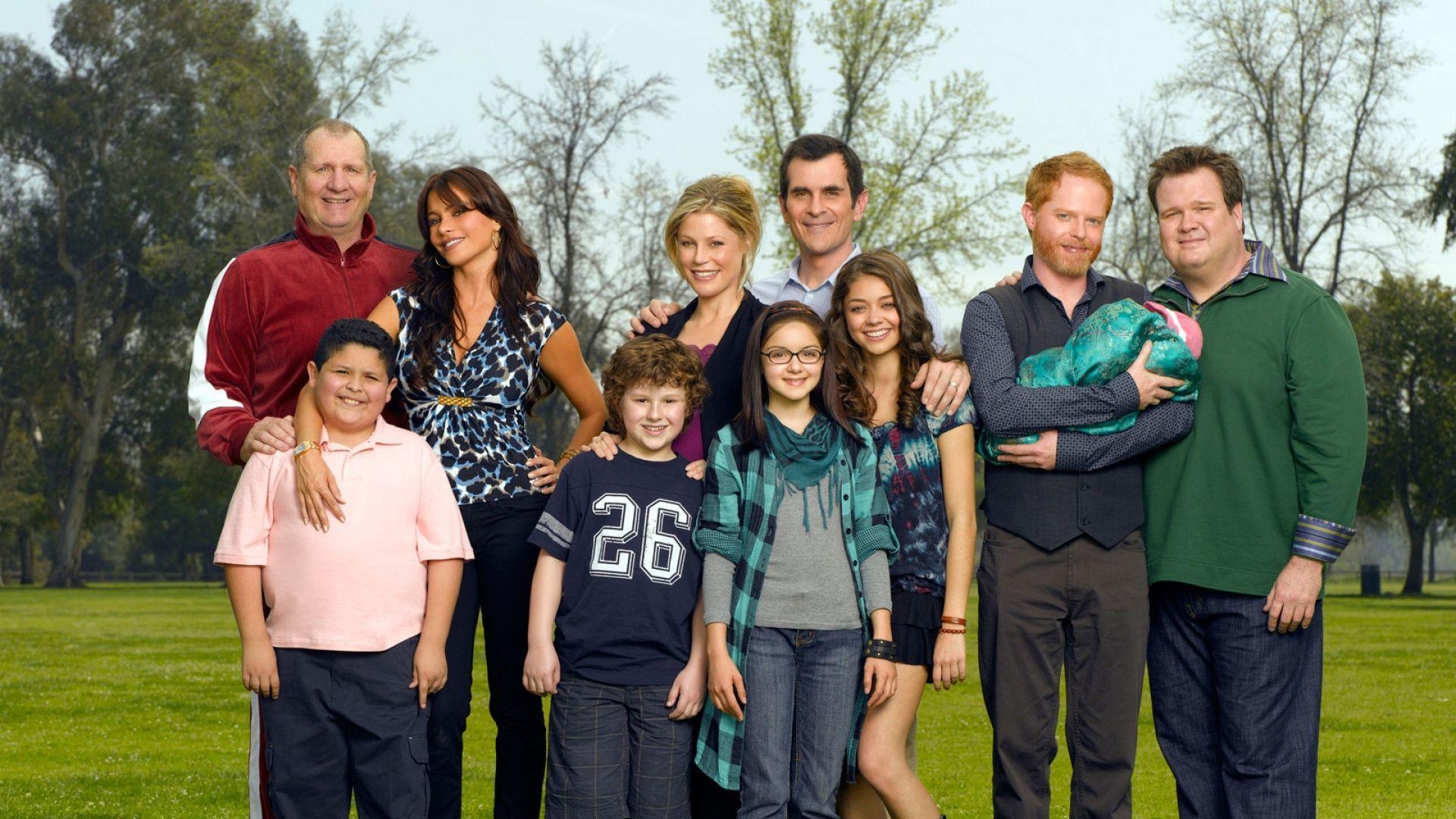 1920x1080 Full HD 1080p Modern family Wallpaper HD, Desktop Background, Desktop