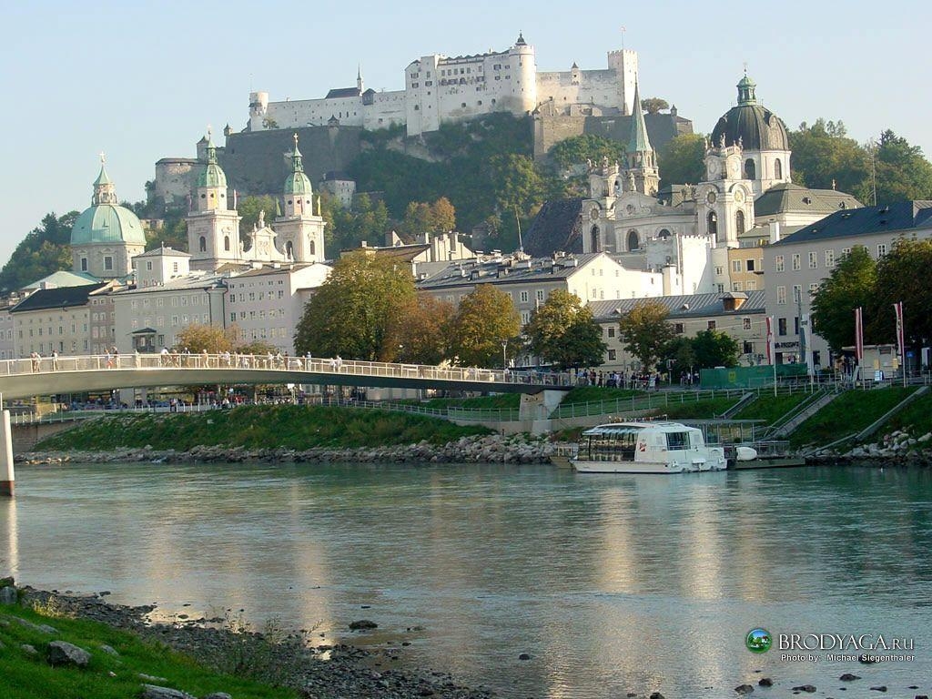 1030x770 The Salzburg Festival attracts many visitors and there is a smaller, Desktop