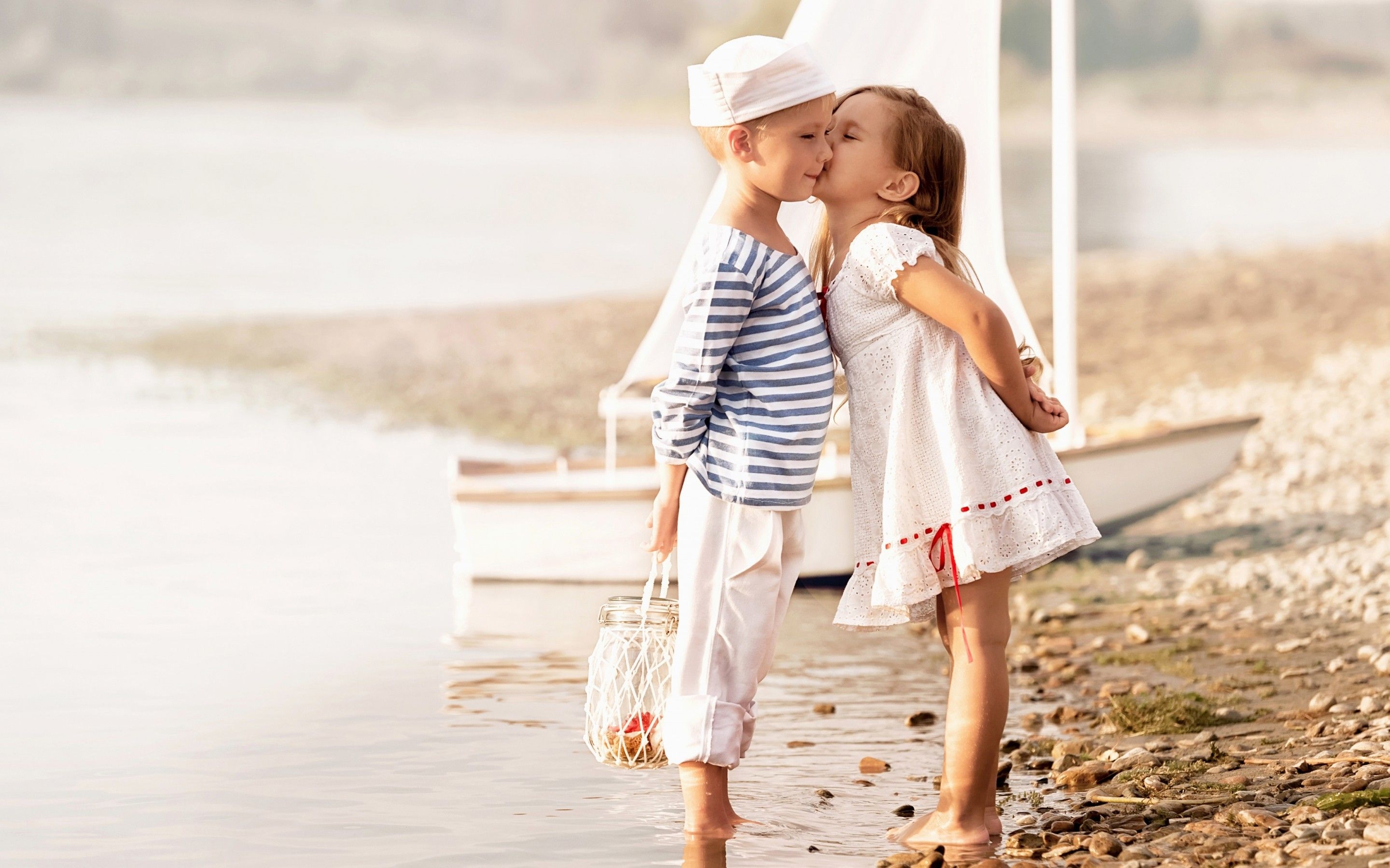 2880x1800 Wallpaper Cute boy, Cute girl, Kiss, HD, 4K, Cute,. Wallpaper for iPhone, Android, Mobile and Desktop, Desktop