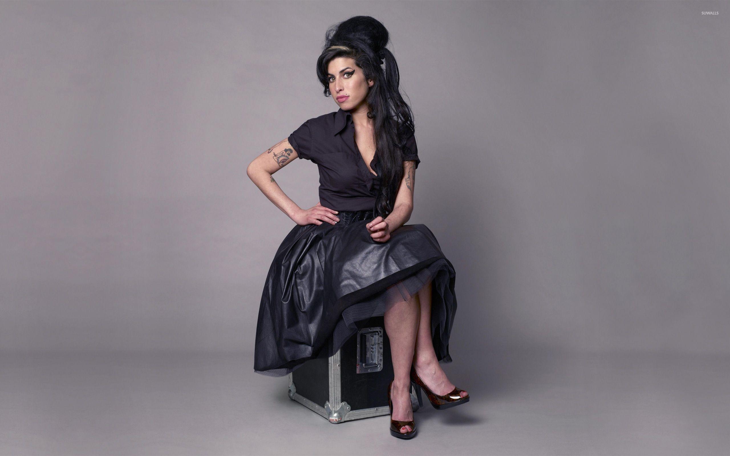 2560x1600 Amy Winehouse wallpaper wallpaper, Desktop