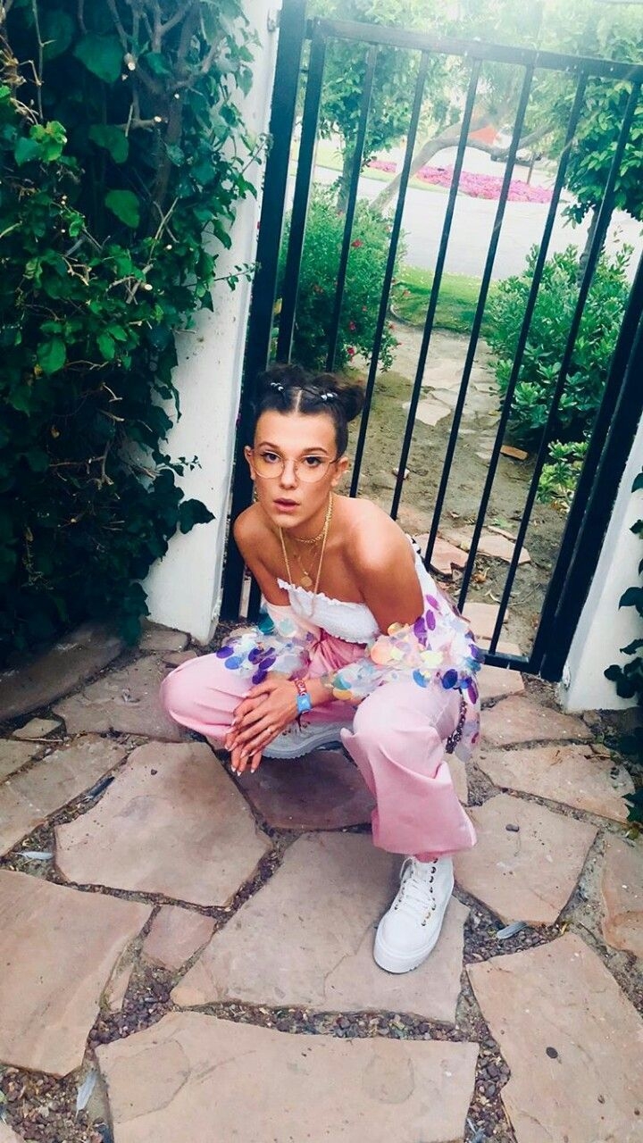 720x1280 Millie Bobby Brown Eleven Instagram History. Bobby Brown Stranger Things, Millie Bobby Brown, Bobby Brown, Phone