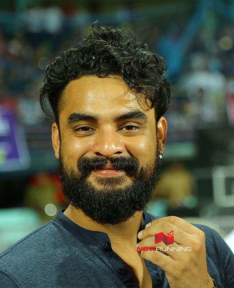 820x1000 Tovino Thomas at Kerala Strikers CCL Match, Phone