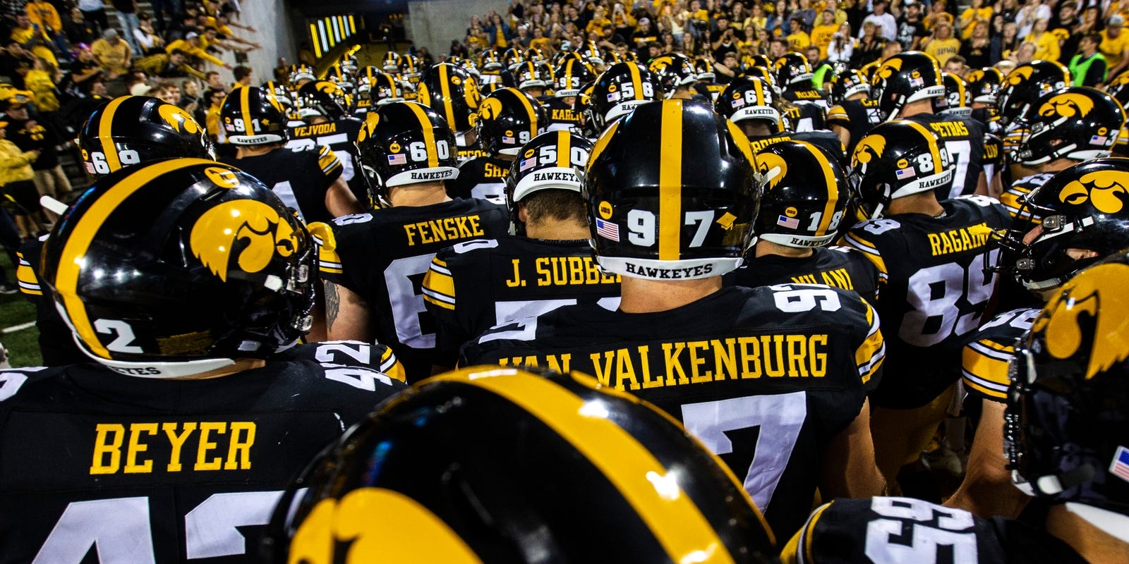 1600x800 Leistikow: Hawkeye parents seek answers from Big Ten, return of fall football, Dual Screen