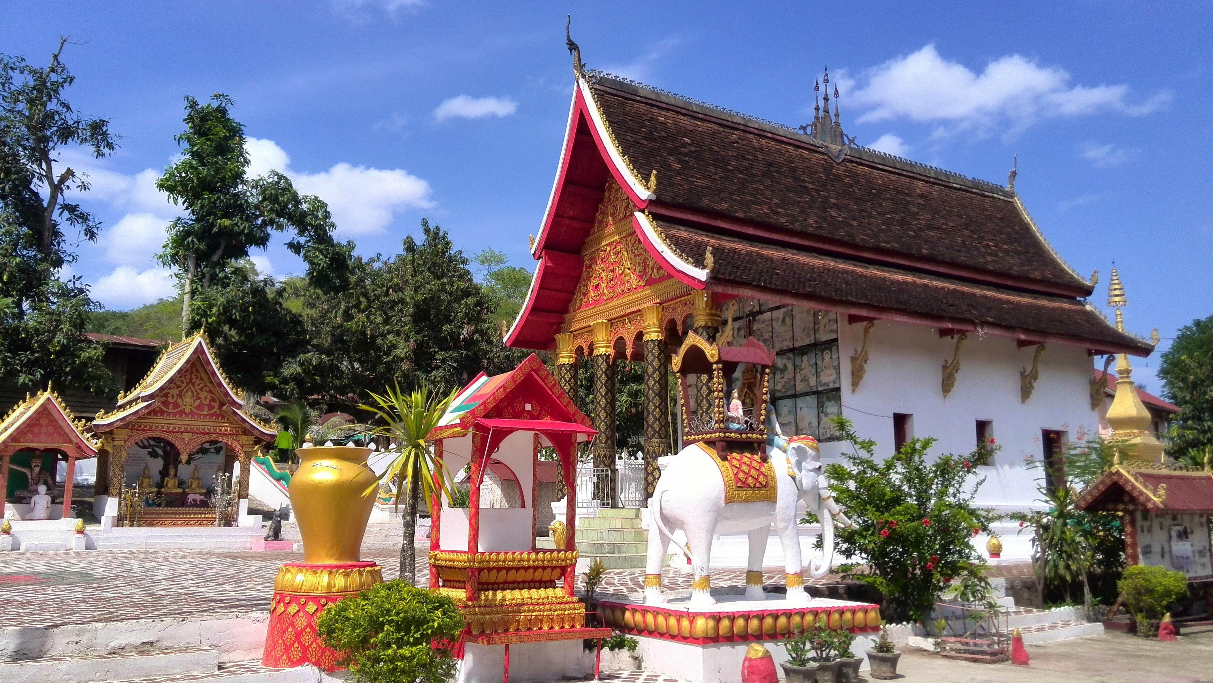 4210x2370 Why You Should Visit Luang Prabang In Laos, Desktop