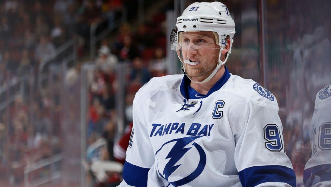 1280x720 Lightning's Steven Stamkos tossed after throwing broken stick into, Desktop