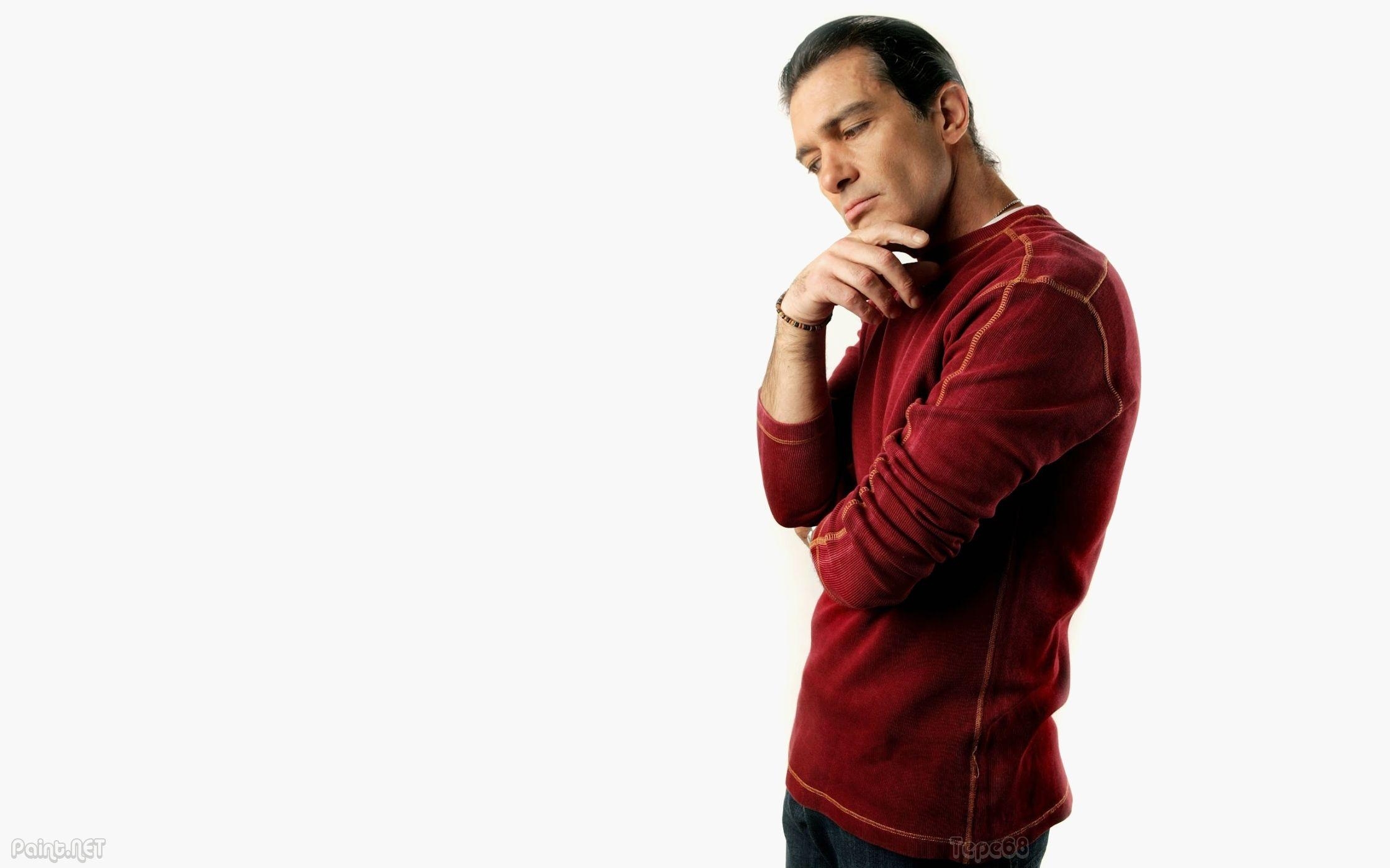 2240x1400 Antonio Banderas Wallpaper and Background Image, Desktop