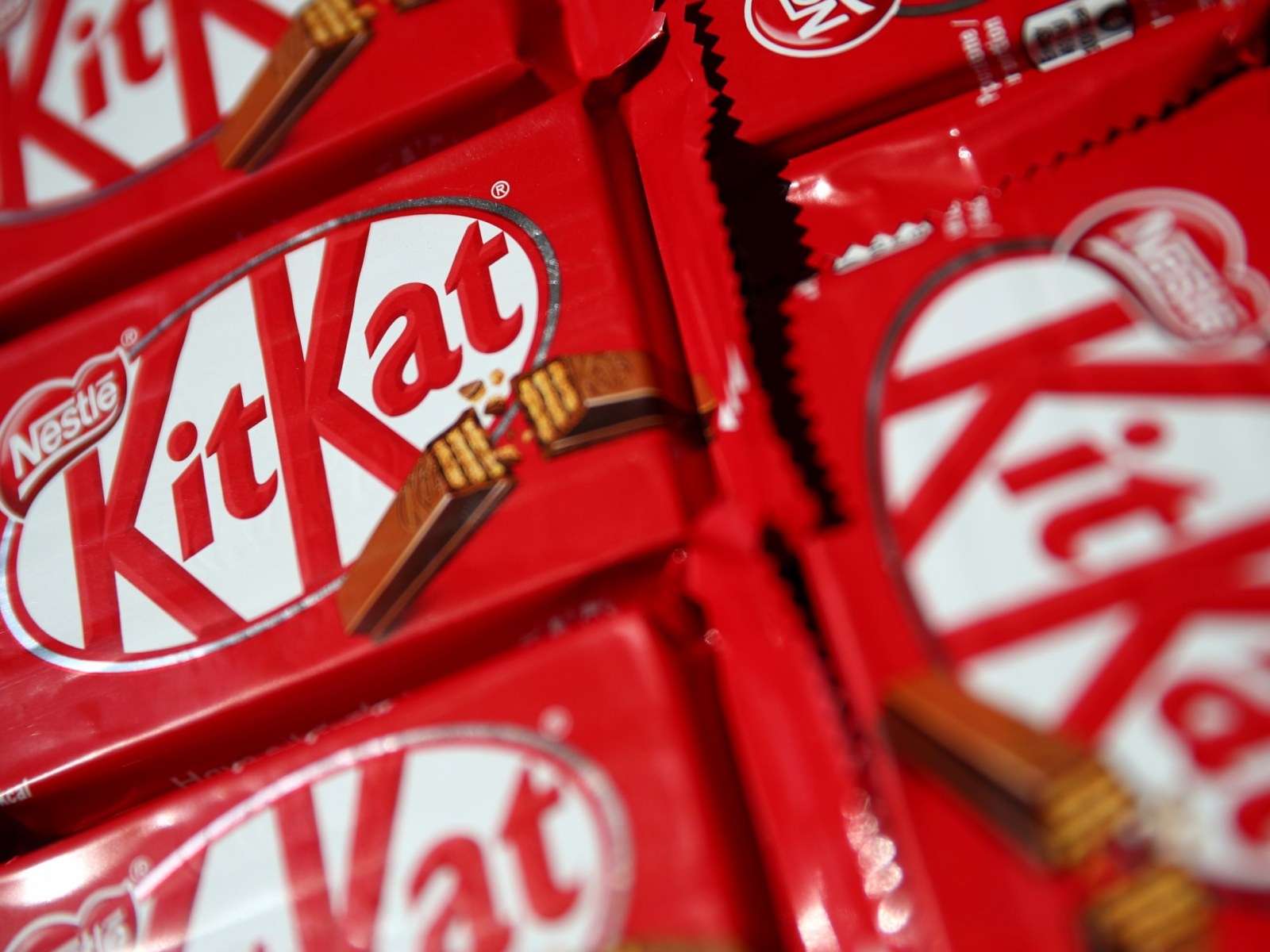 1600x1200 KitKat Did Not Get a Sweet Deal After Losing Trademark Case in European Union, Desktop