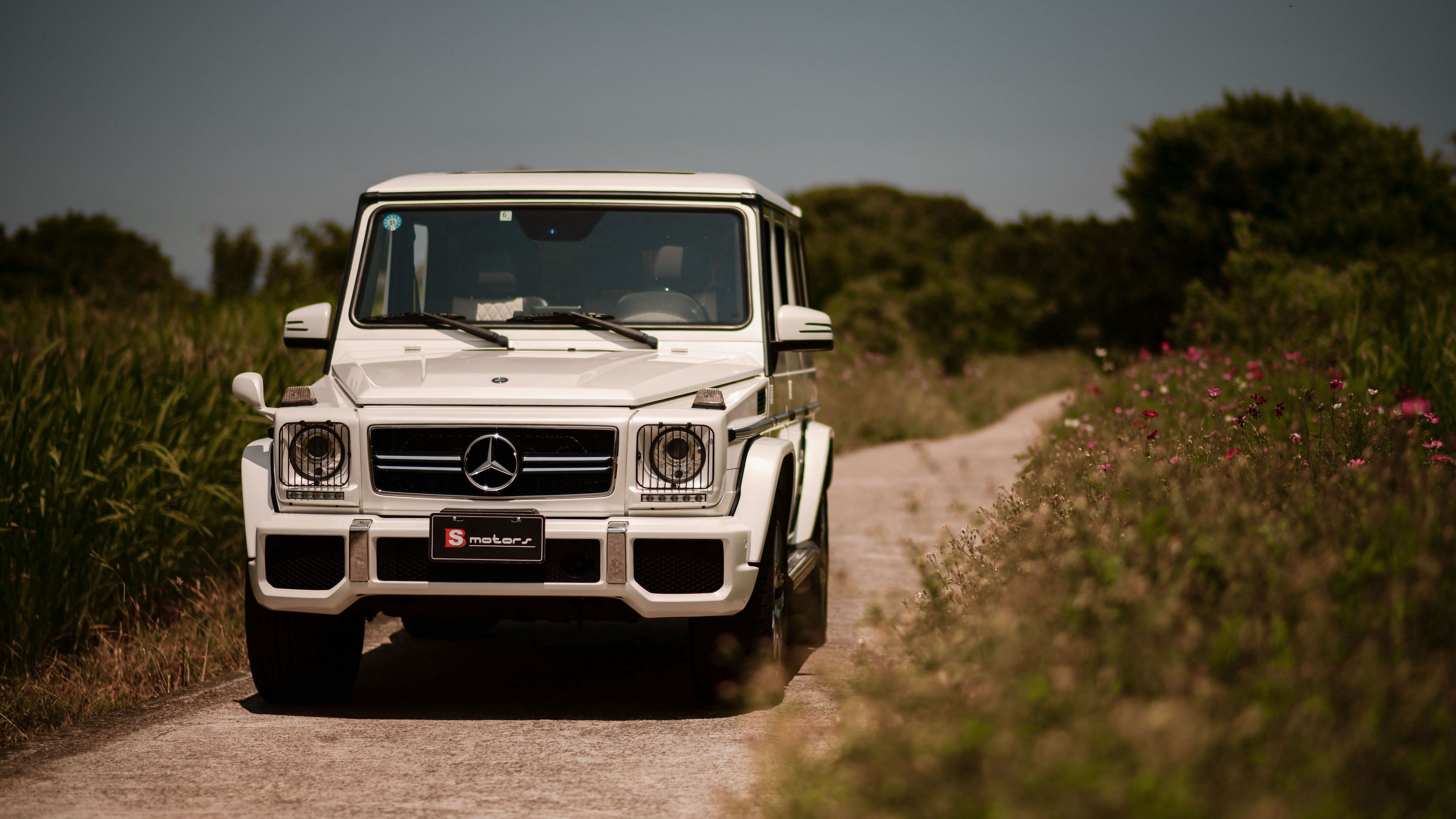 3840x2160 Download Wallpaper  Mercedes Benz G63 Amg, Mercedes, Car, Suv, White, Front View 4k Uhd 16:9 HD Background, Desktop