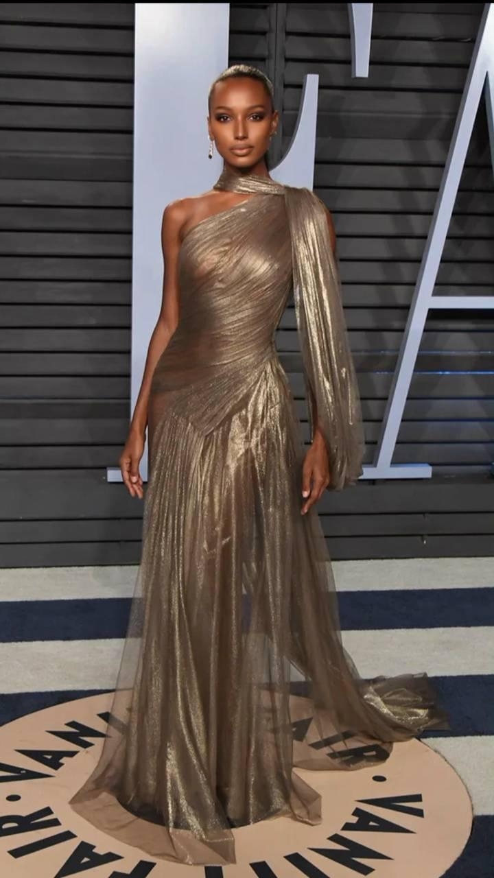 720x1280 Jasmine tookes Wallpaper, Phone