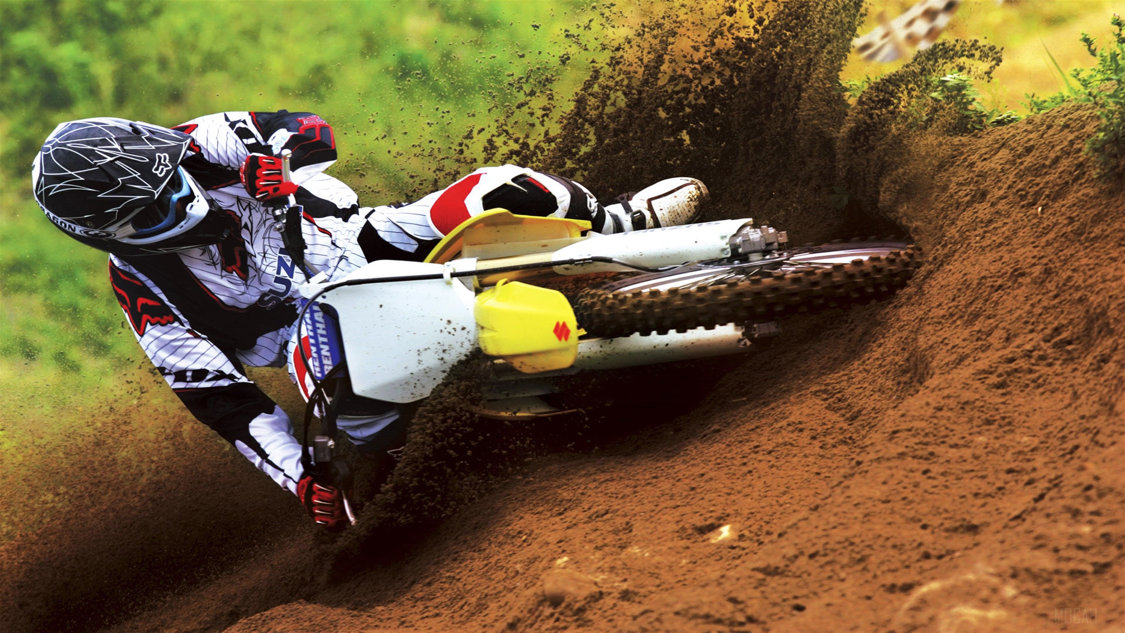 3840x2160 Suzuki Motocross Bike Race 4k wallpaper. Mocah HD Wallpaper, Desktop