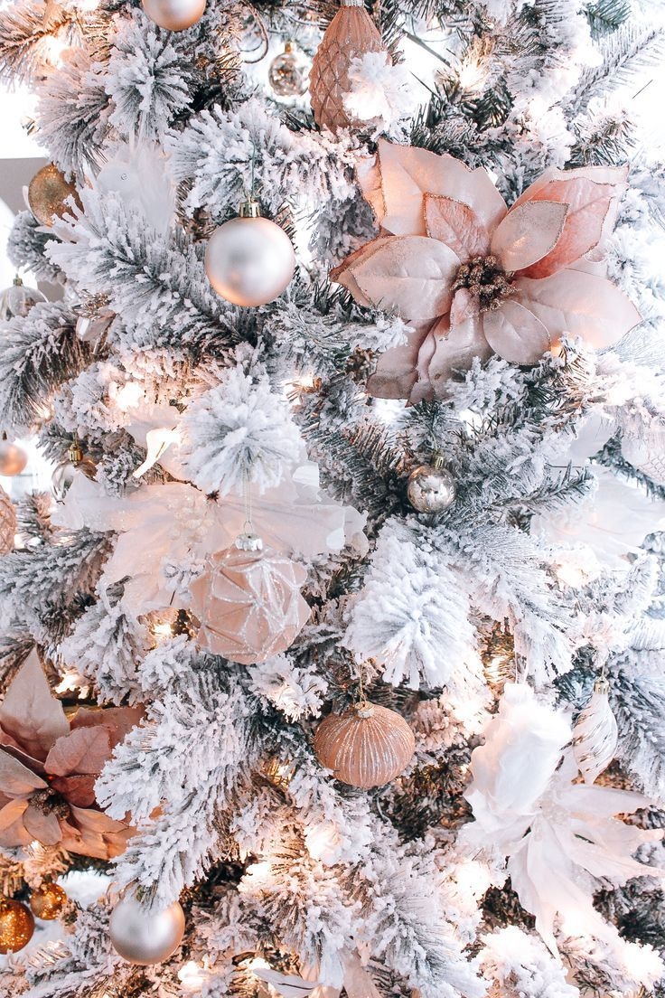 740x1110 Christmas Decor. Blondie in the City. Pink & Rose Gold Christmas Decor. Hot Chocolat. Christmas tree wallpaper, Gold christmas decorations, Rose gold christmas, Phone