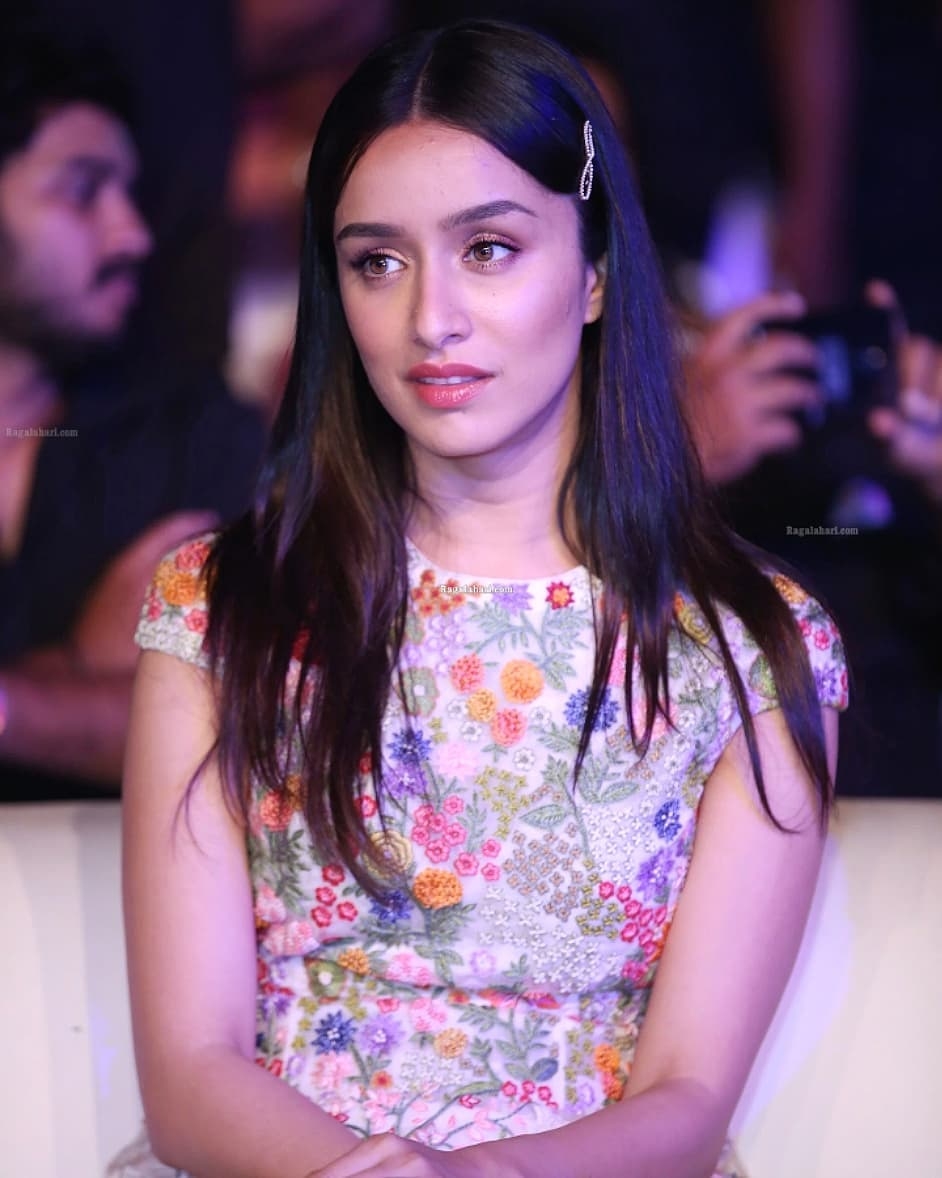 950x1180 Best Girls DP For WhatsApp (Stylish, Cute, Sad, Romantic), Phone