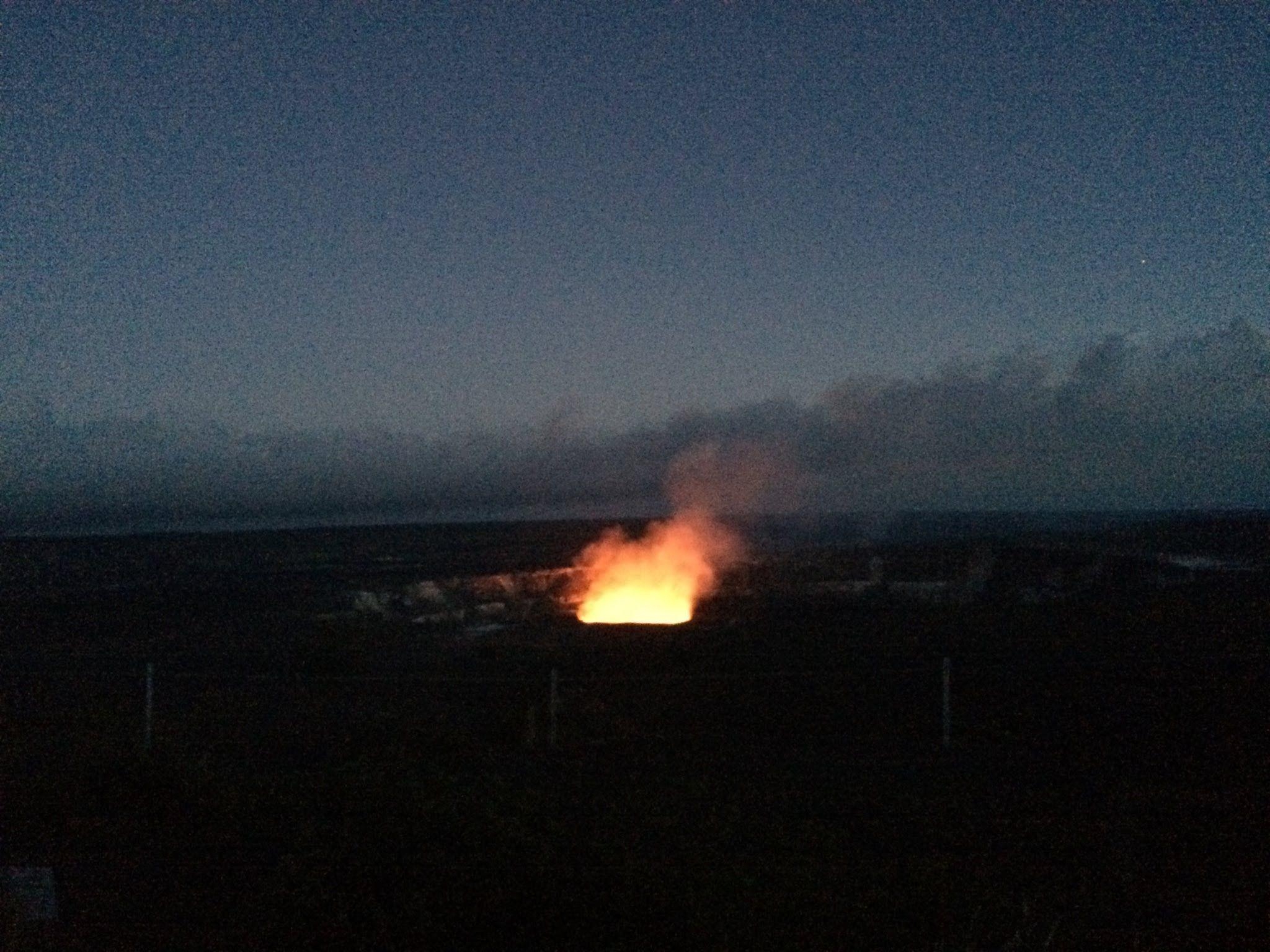 2050x1540 Hawai'i Volcanoes National Park, Desktop