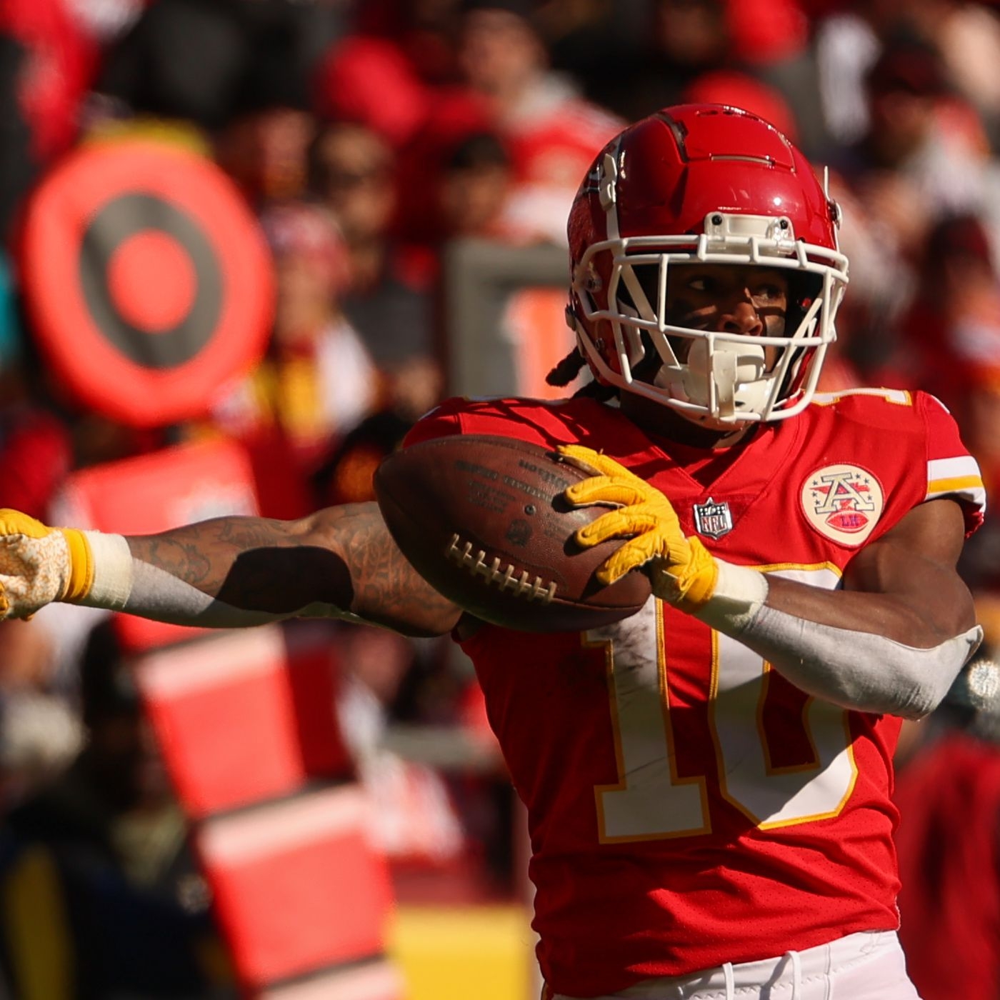 1400x1400 Chiefs' Isiah Pacheco discusses his lead role in the backfield, Phone