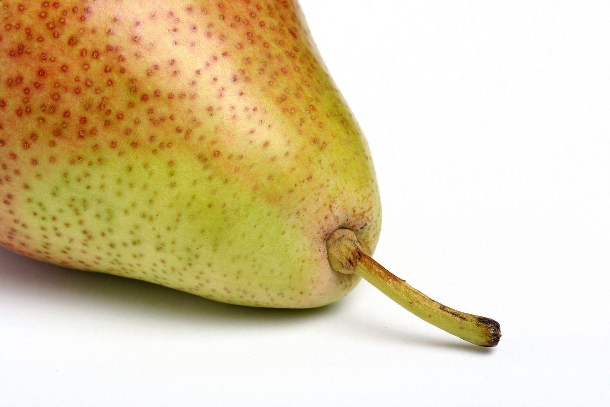 1200x800 Pear close 7591 and vegetables, Desktop